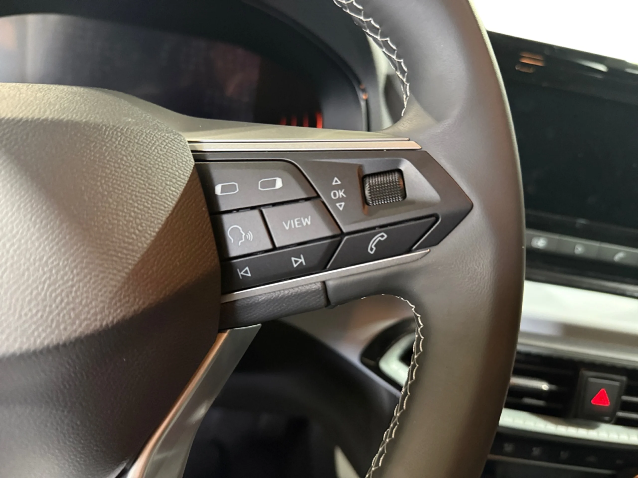 SEAT IBIZA 1.0 TSI 85KW (115CV) SPECIAL EDITION - Foto 10