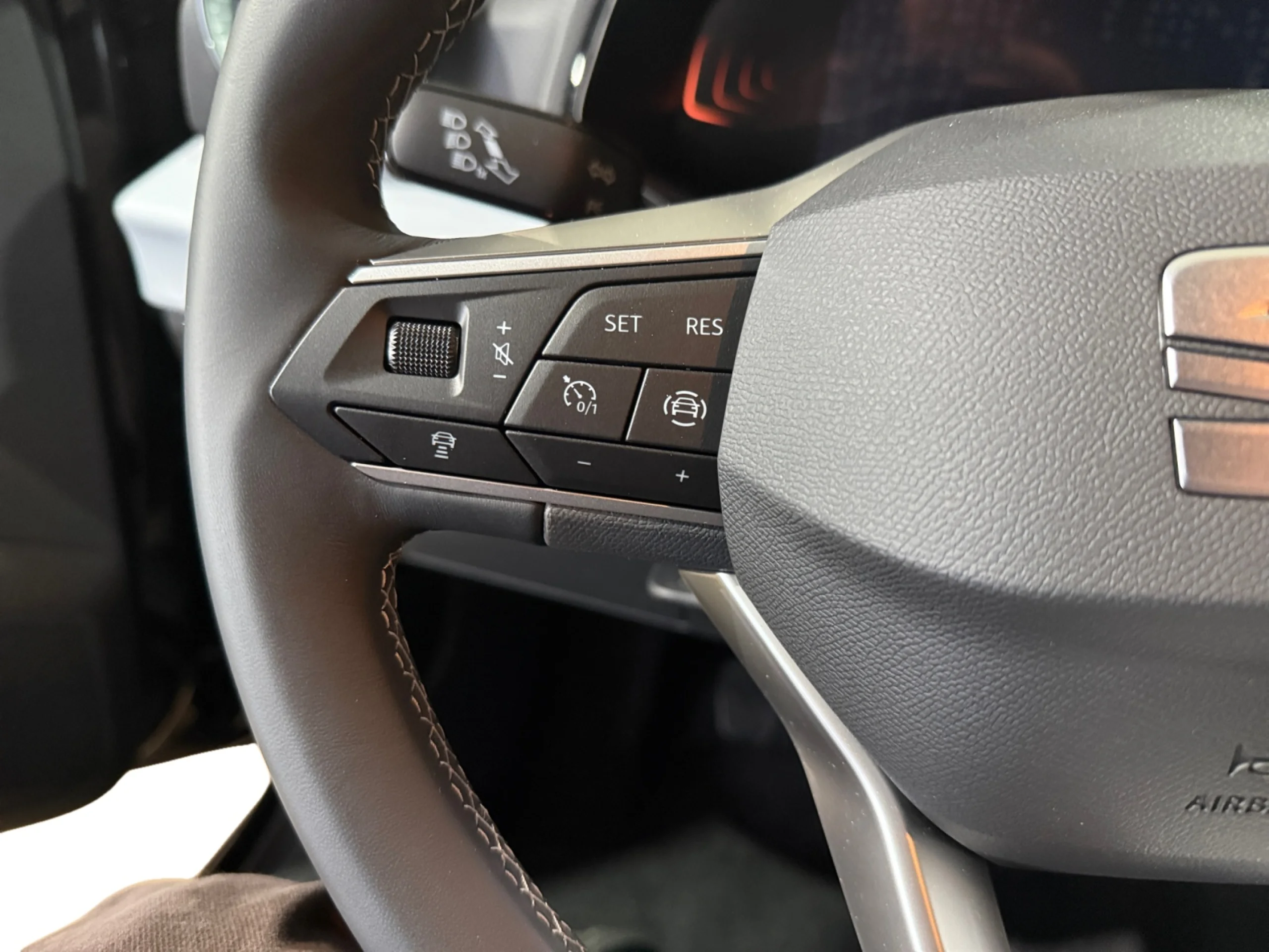 SEAT IBIZA 1.0 TSI 85KW (115CV) SPECIAL EDITION - Foto 11