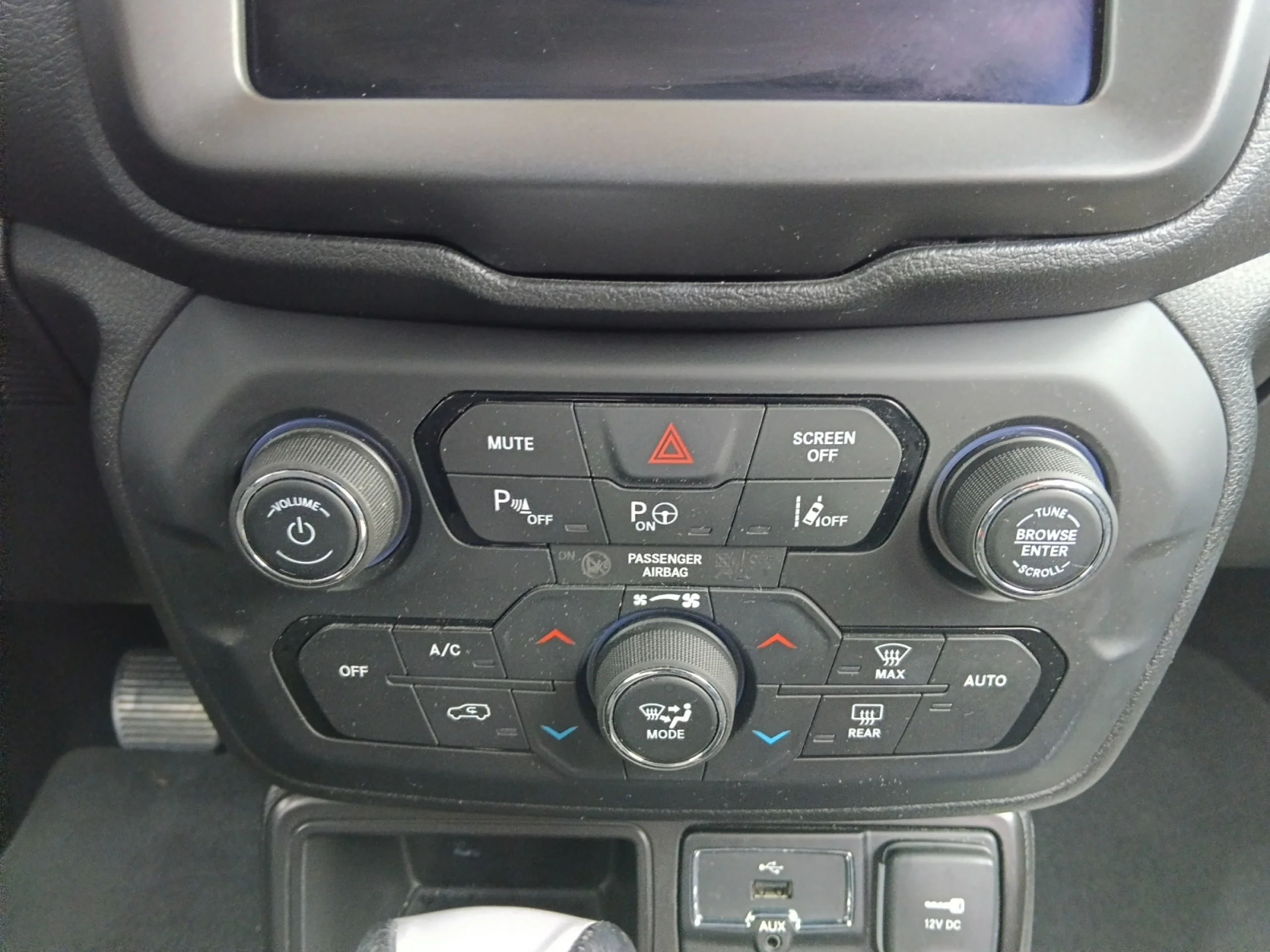 JEEP RENEGADE 1.3G 110KW LIMITED 4X2 DDCT - Foto 13
