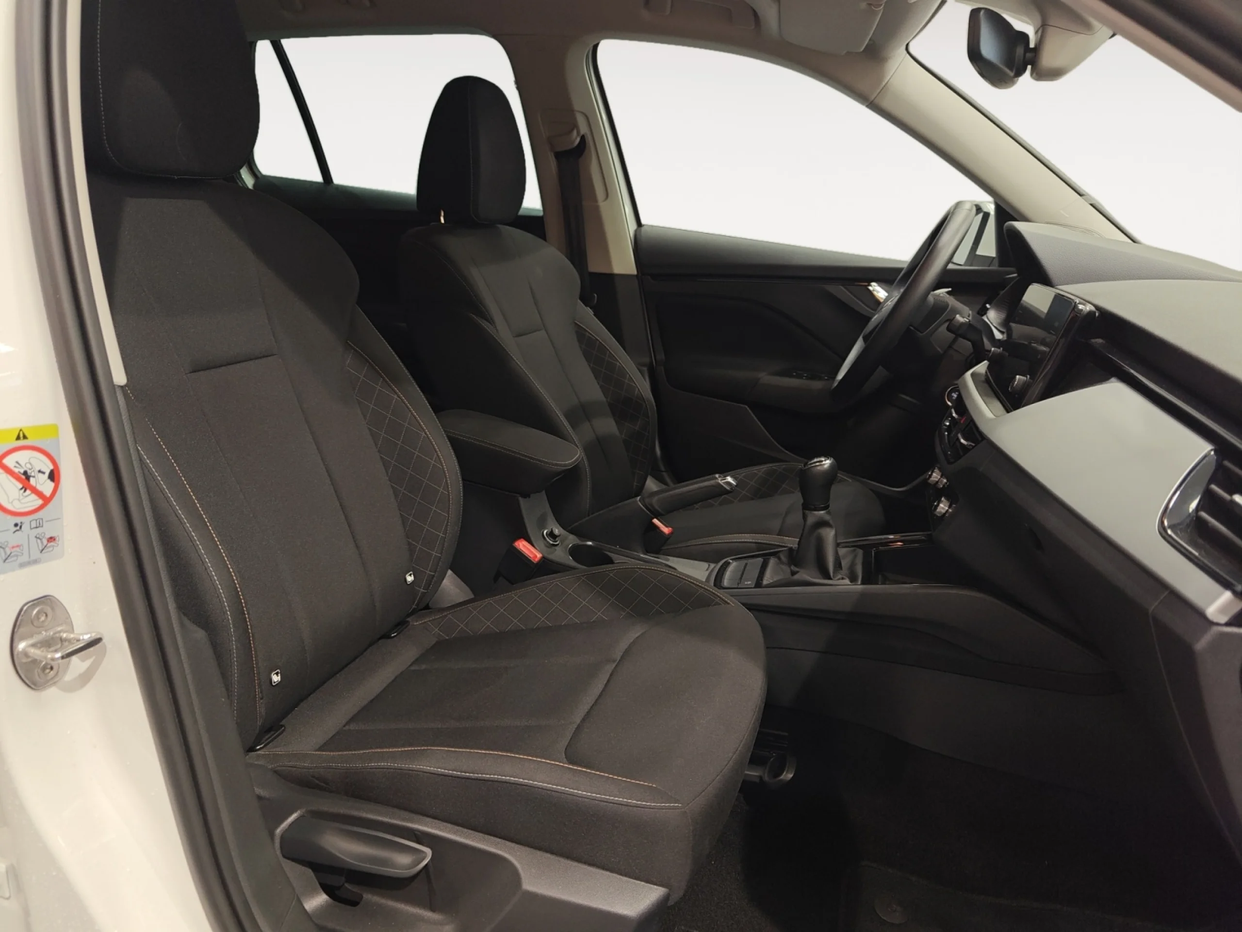 SKODA KAMIQ 1.0 TSI 85KW (115CV) SELECTION - Foto 5