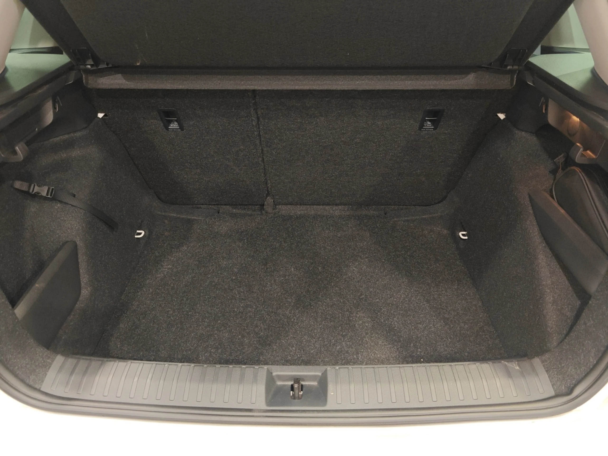 SKODA KAMIQ 1.0 TSI 85KW (115CV) SELECTION - Foto 7