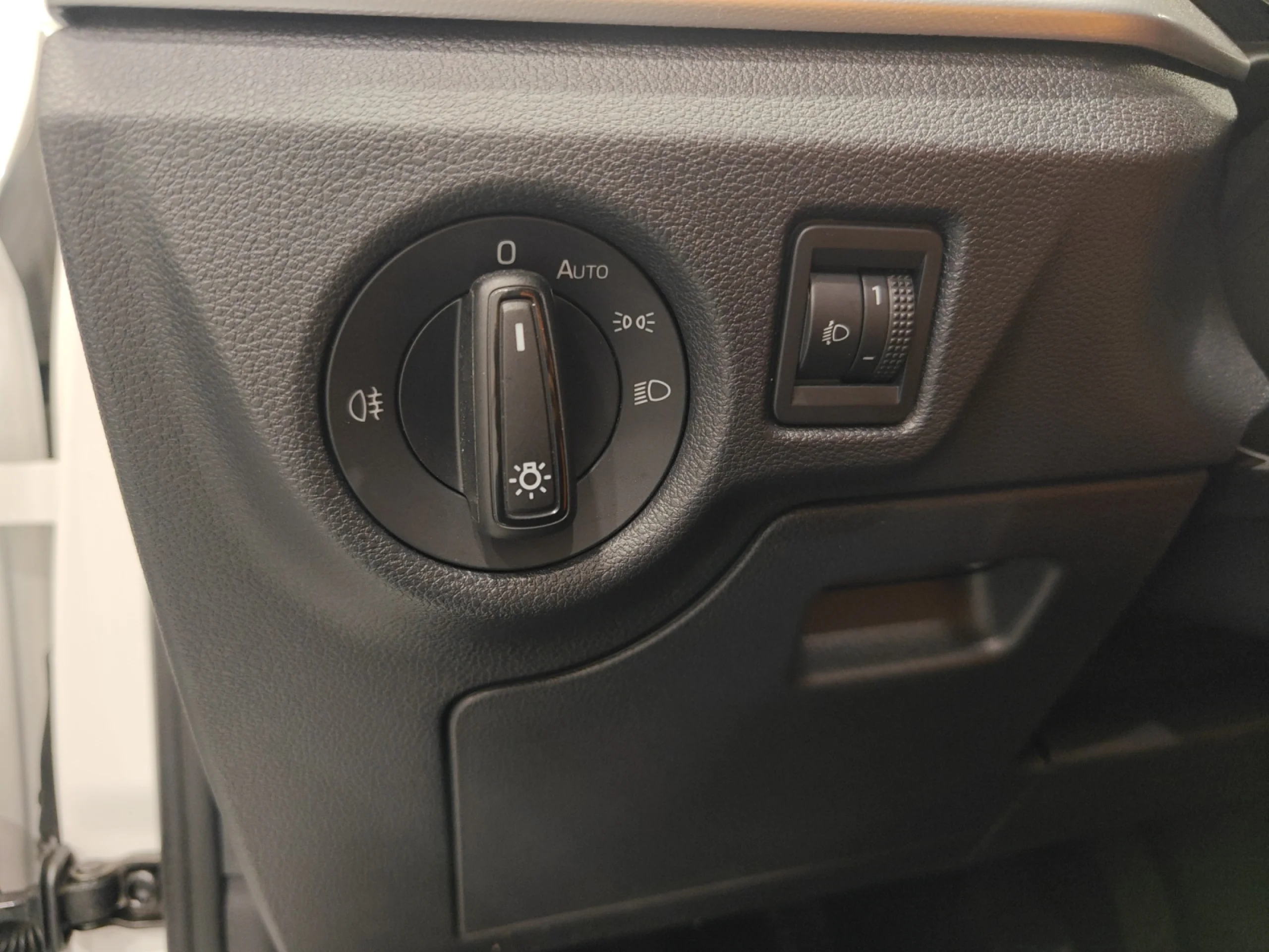 SKODA KAMIQ 1.0 TSI 85KW (115CV) SELECTION - Foto 12