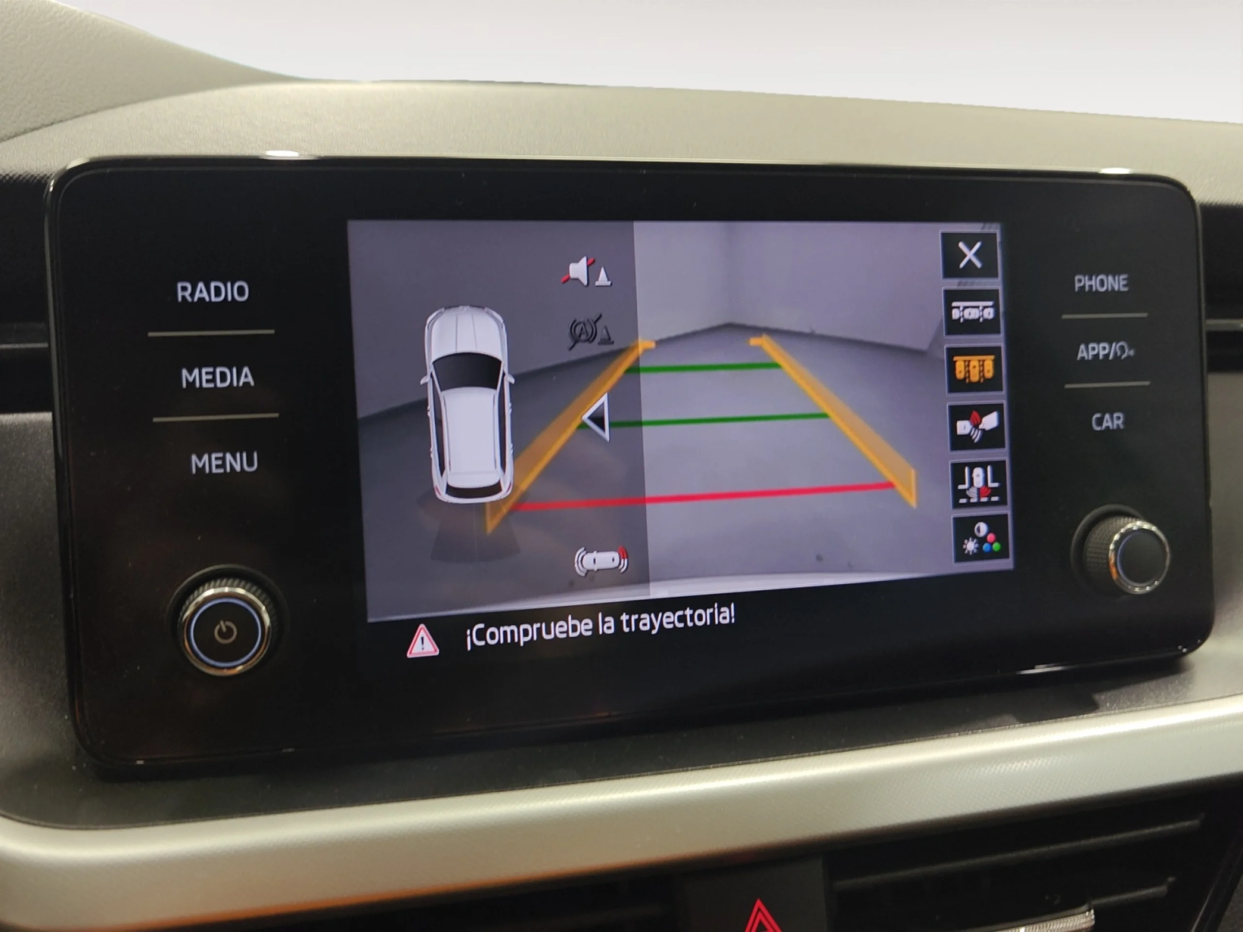 SKODA KAMIQ 1.0 TSI 85KW (115CV) SELECTION - Foto 16