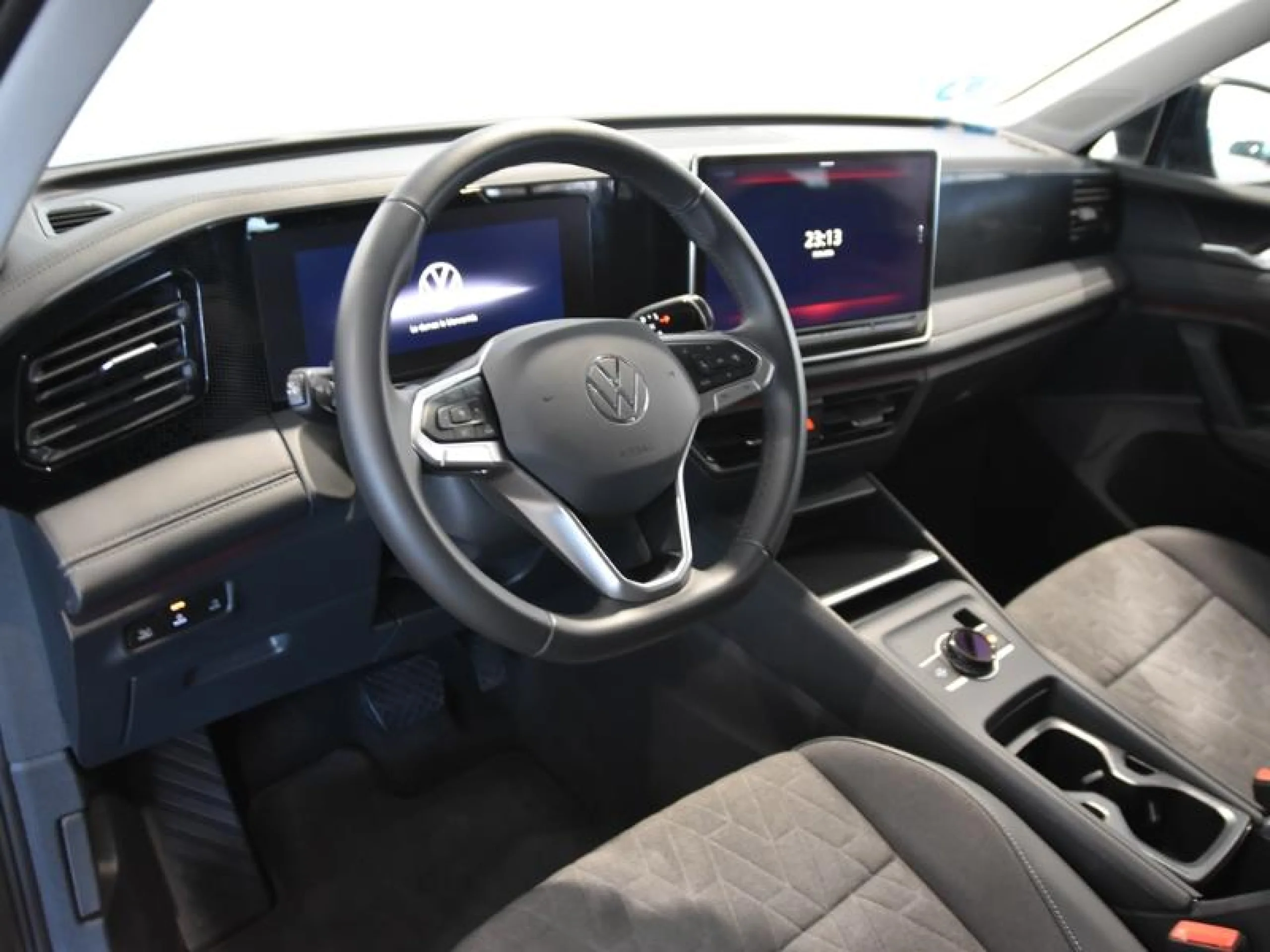 VOLKSWAGEN TIGUAN ··MÁS·· 1.5 TSI EHYBRID 150KW (204CV) DSG - Foto 10