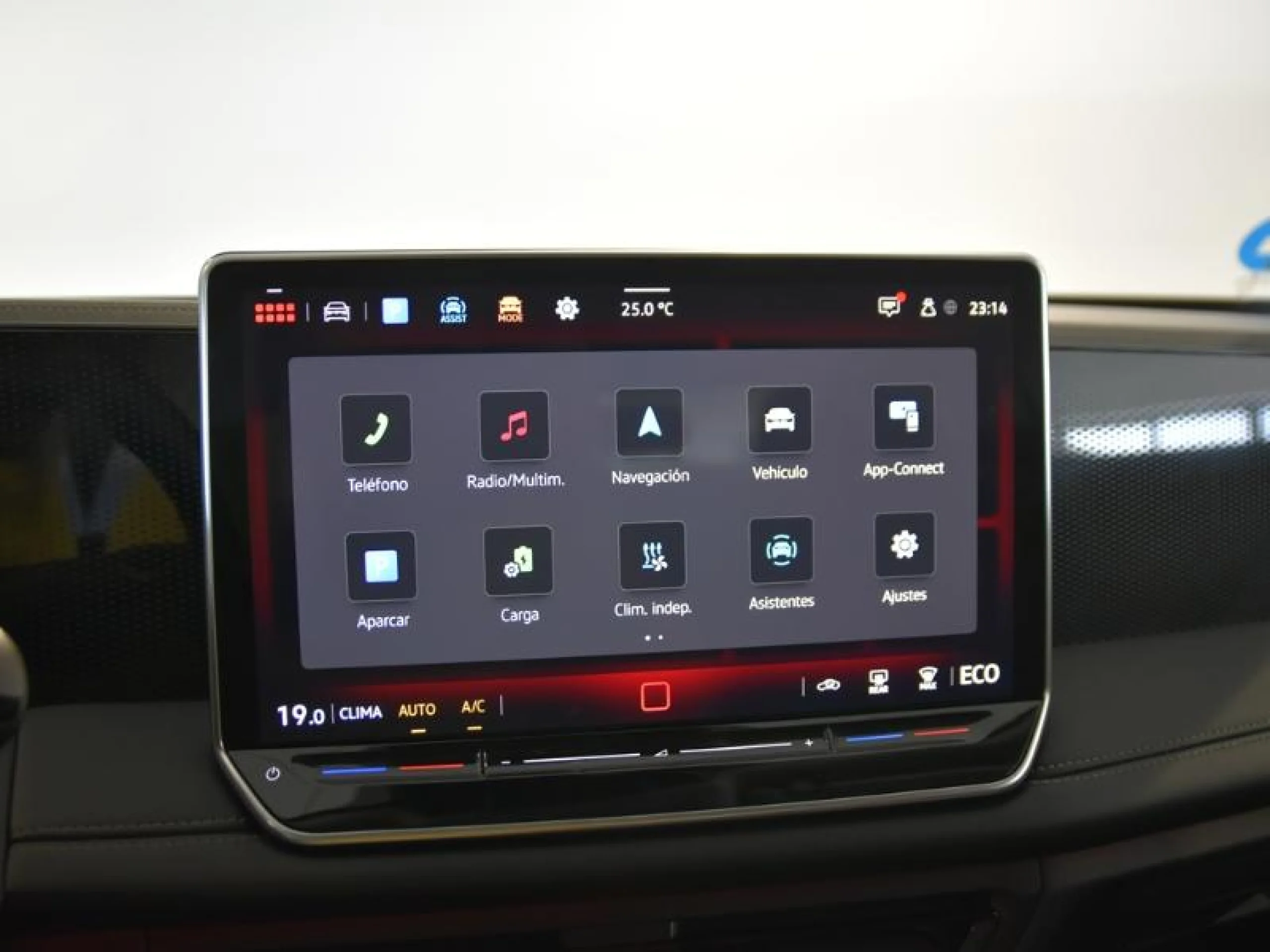 VOLKSWAGEN TIGUAN ··MÁS·· 1.5 TSI EHYBRID 150KW (204CV) DSG - Foto 13