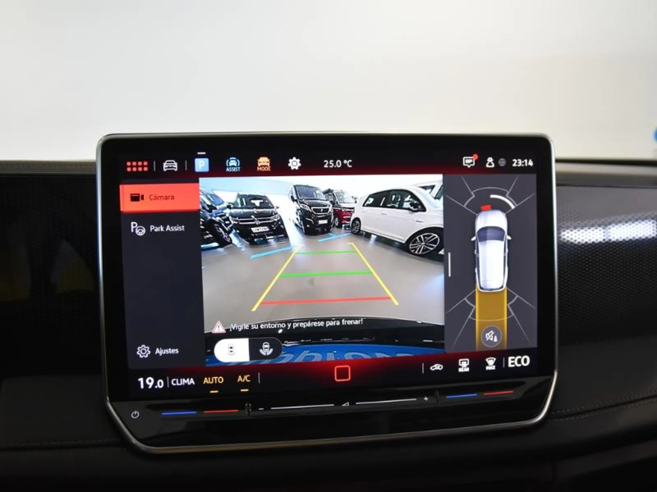 VOLKSWAGEN TIGUAN ··MÁS·· 1.5 TSI EHYBRID 150KW (204CV) DSG - Foto 14