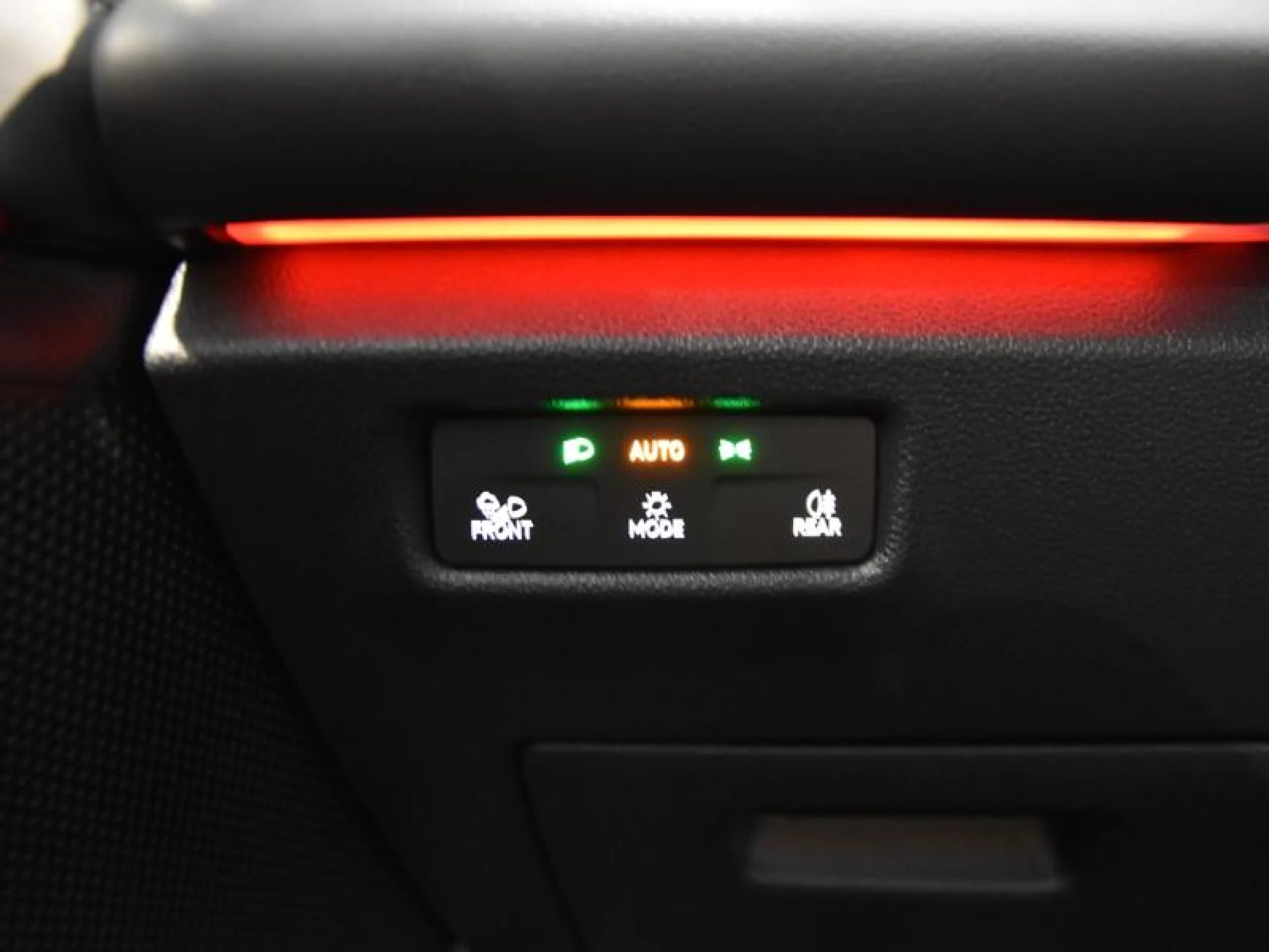 VOLKSWAGEN TIGUAN ··MÁS·· 1.5 TSI EHYBRID 150KW (204CV) DSG - Foto 17