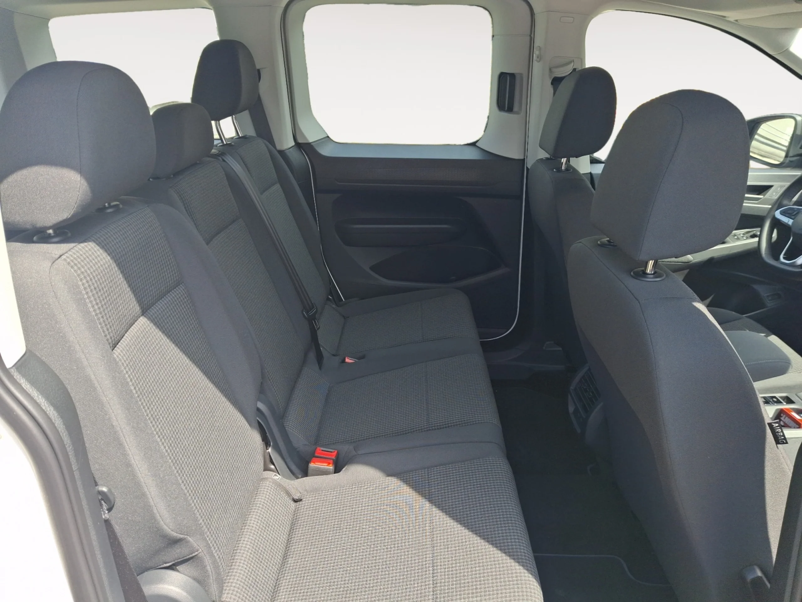 VW COMERCIALES Caddy CADDY  ORIGIN 5 ASIENTOS  1.5 TSI HYBRID 85 KW (116 CV) / 85 KW (116 CV) DSG 6 VEL. - Foto 6