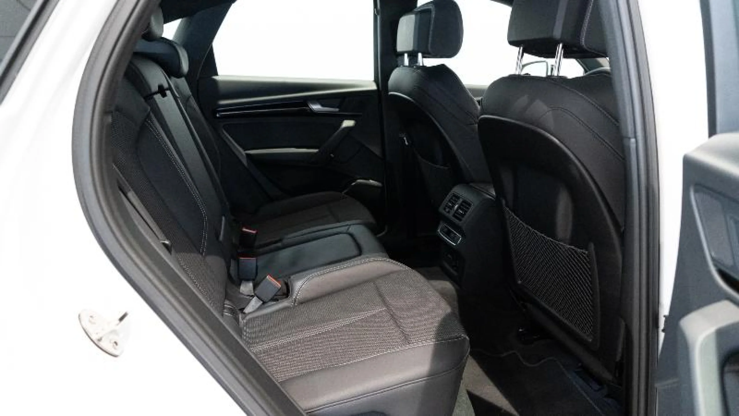 AUDI Q5 SPORTBACK S LINE 35 TDI 120KW S TRONIC - Foto 9