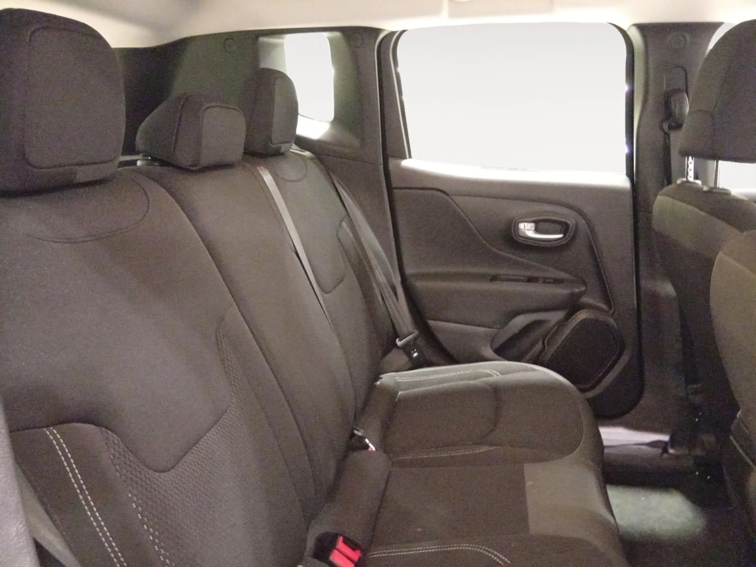 JEEP RENEGADE EHYBRID 1.5 96KW(130CV) LONGITUDE ATX - Foto 6