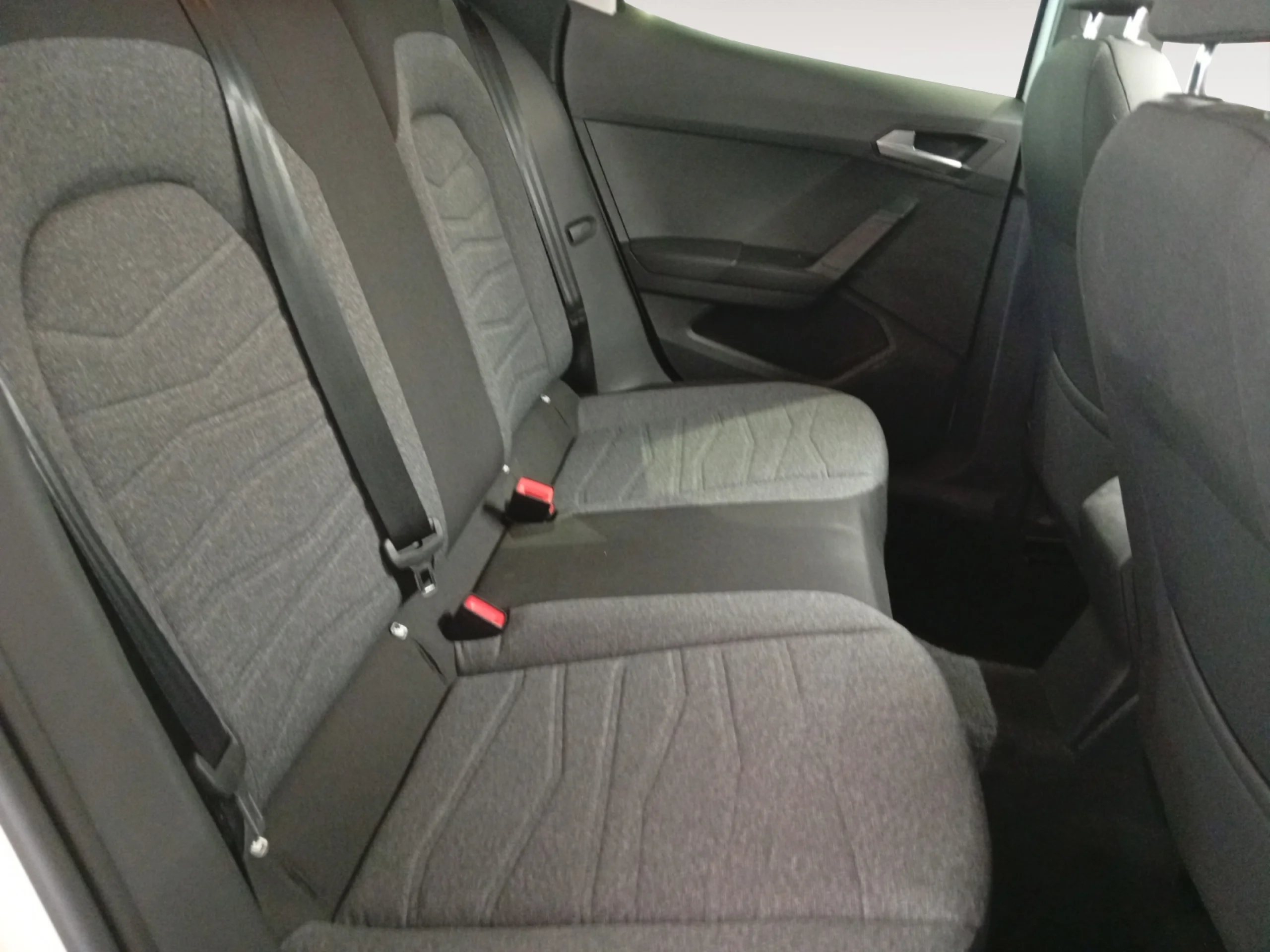 SEAT ARONA 1.0 TSI 85KW (115CV) XPERIENCE - Foto 6