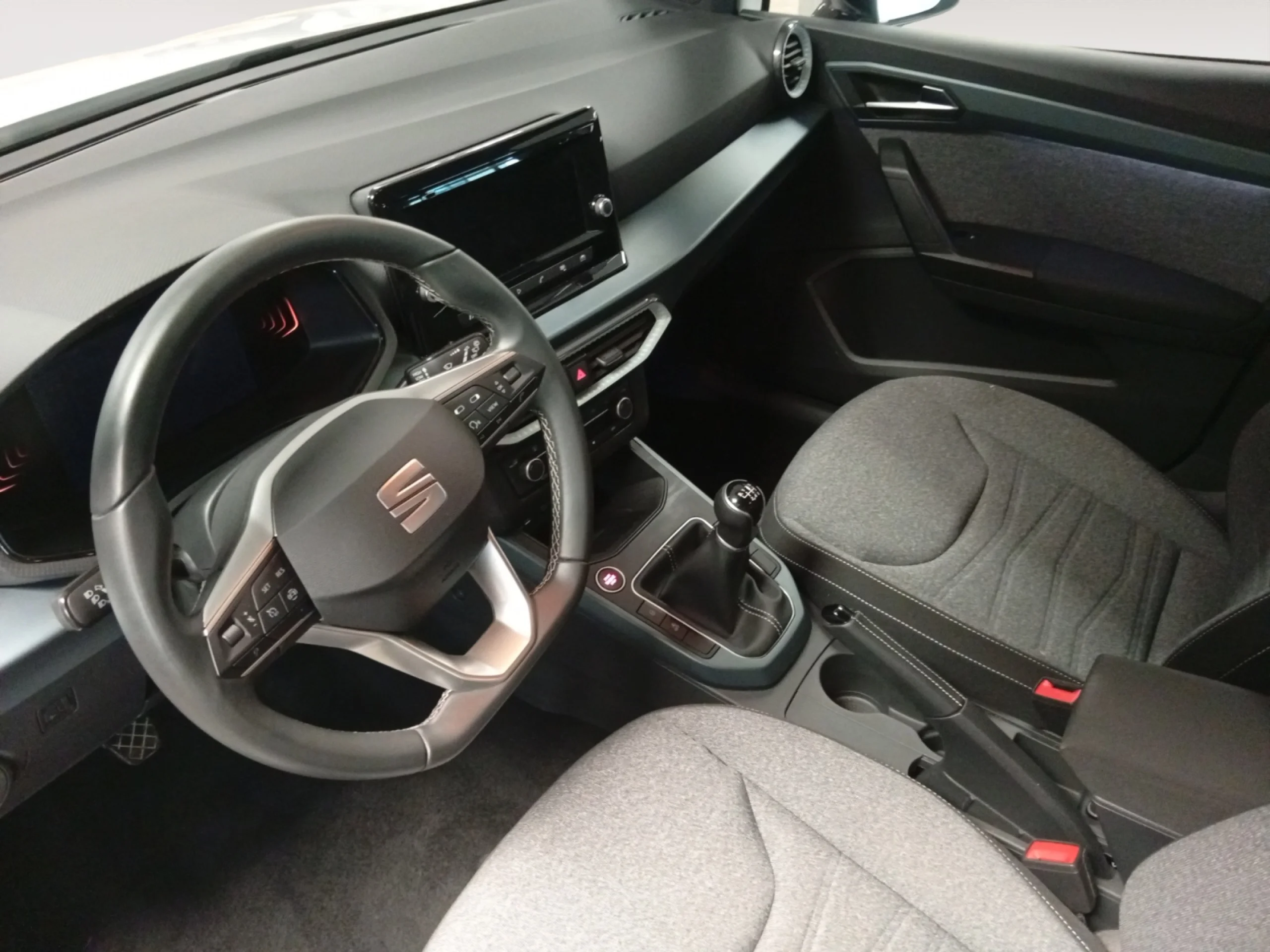 SEAT ARONA 1.0 TSI 85KW (115CV) XPERIENCE - Foto 10