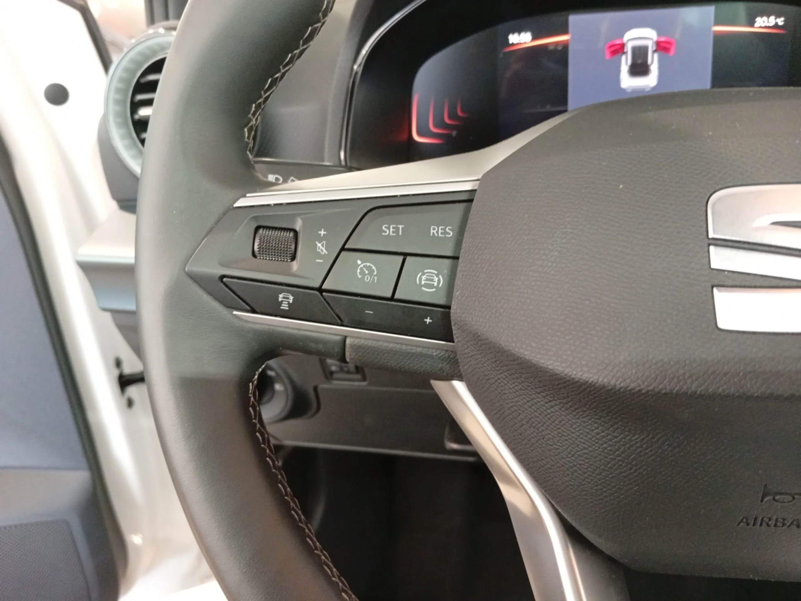 SEAT ARONA 1.0 TSI 85KW (115CV) XPERIENCE - Foto 11