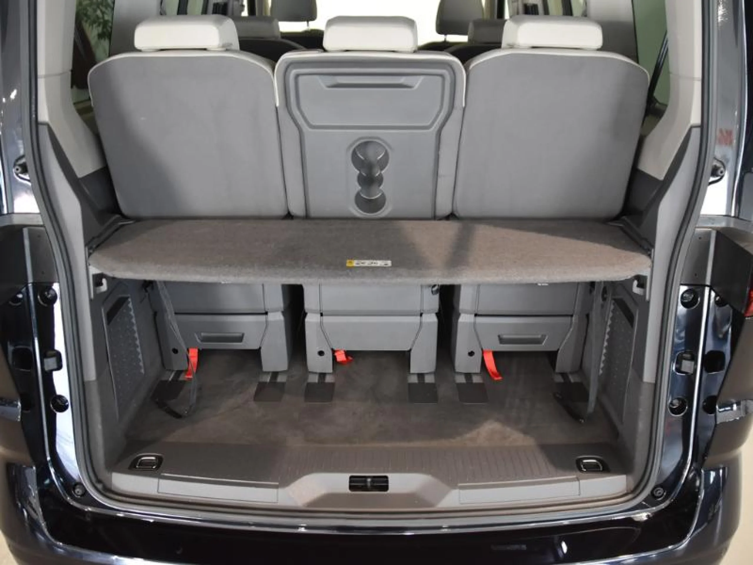 VOLKSWAGEN Multivan 2.0 TDI 110KW (150CV) DSG B.CORTA - Foto 7