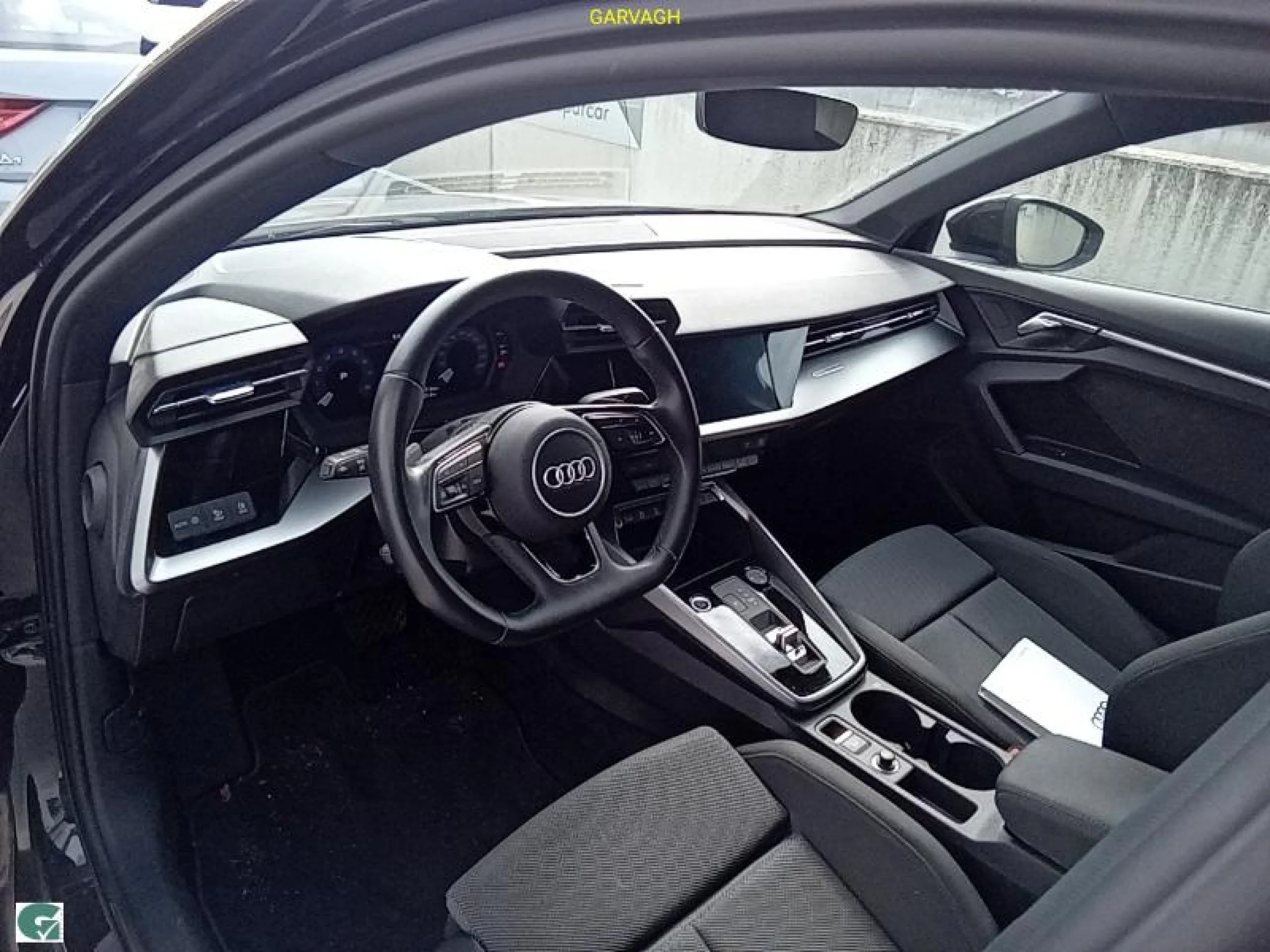 AUDI A3 SPORTBACK BLACK LINE 35 TFSI 110KW S TRO - Foto 4