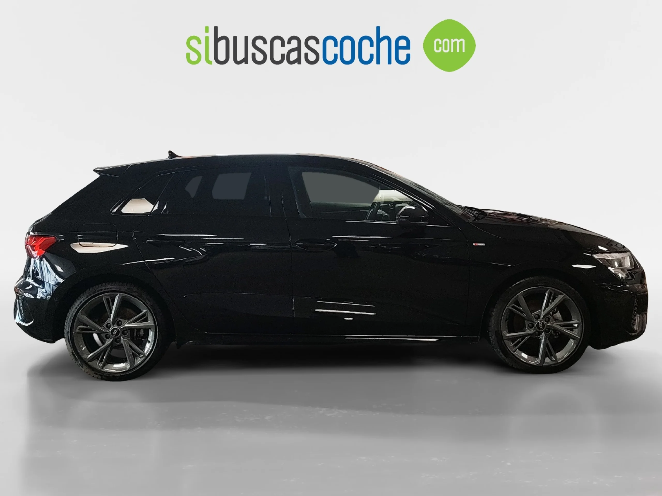 AUDI A3 SPORTBACK BLACK LINE 35 TFSI 110KW S TRO - Foto 3