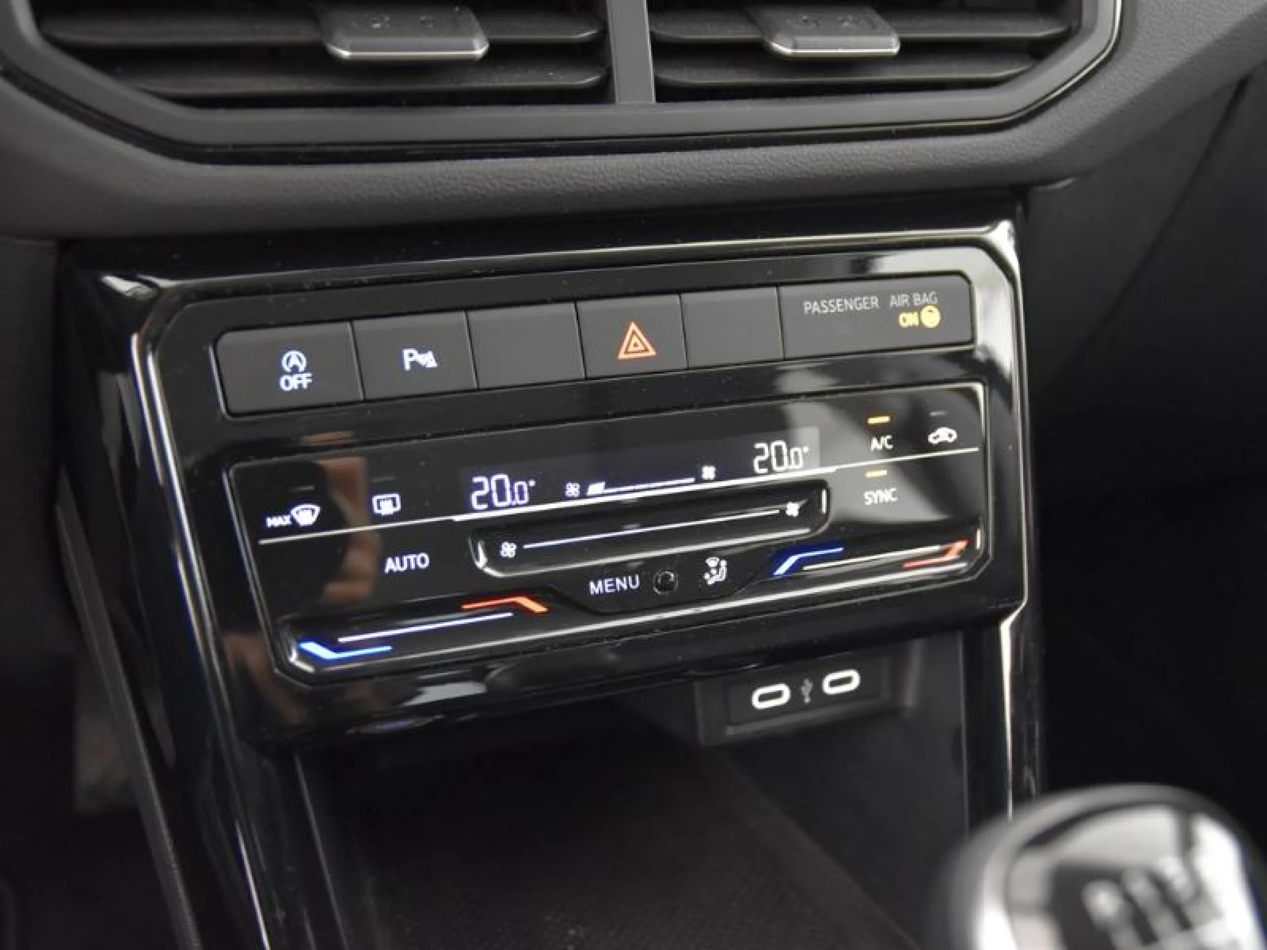 VOLKSWAGEN T CROSS 1.0 TSI 85KW MÁS - Foto 11