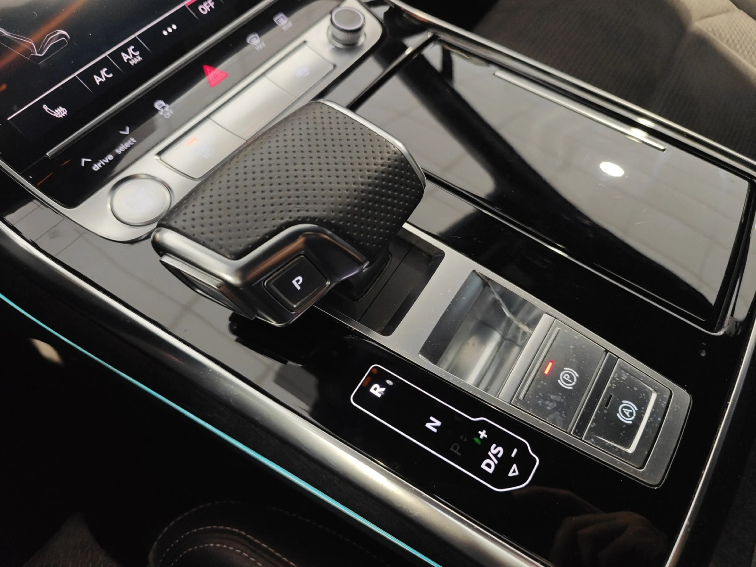 AUDI Q7 S LINE 50 TDI 210KW (286CV) QUATTRO TIP - Foto 20