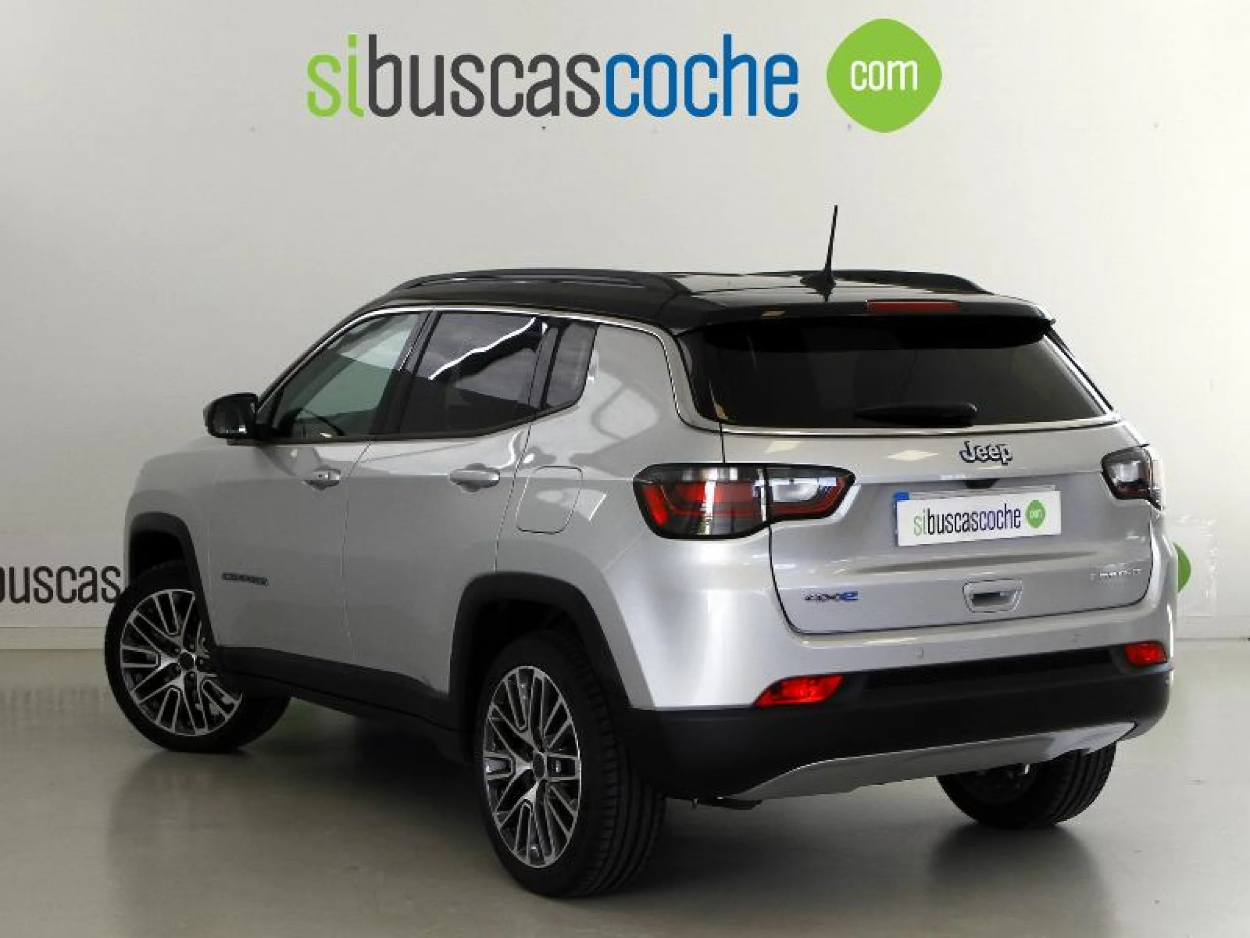 JEEP COMPASS 1.3 PHEV 140KW (190CV) LIMITED AT AWD - Foto 18