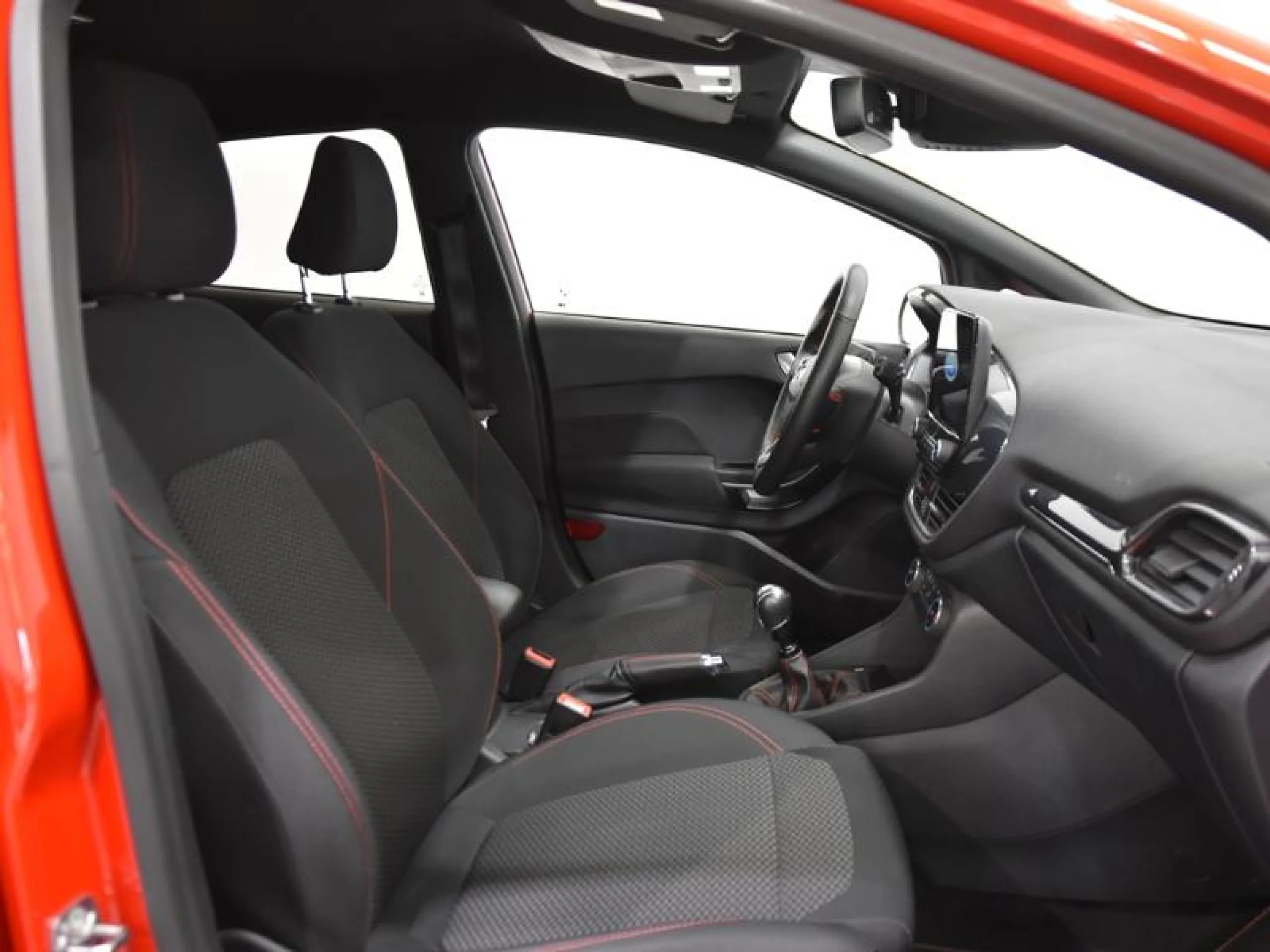 FORD FIESTA 1.0 ECOB. MHEV 114KW(155CV) ST LINE 5P - Foto 5