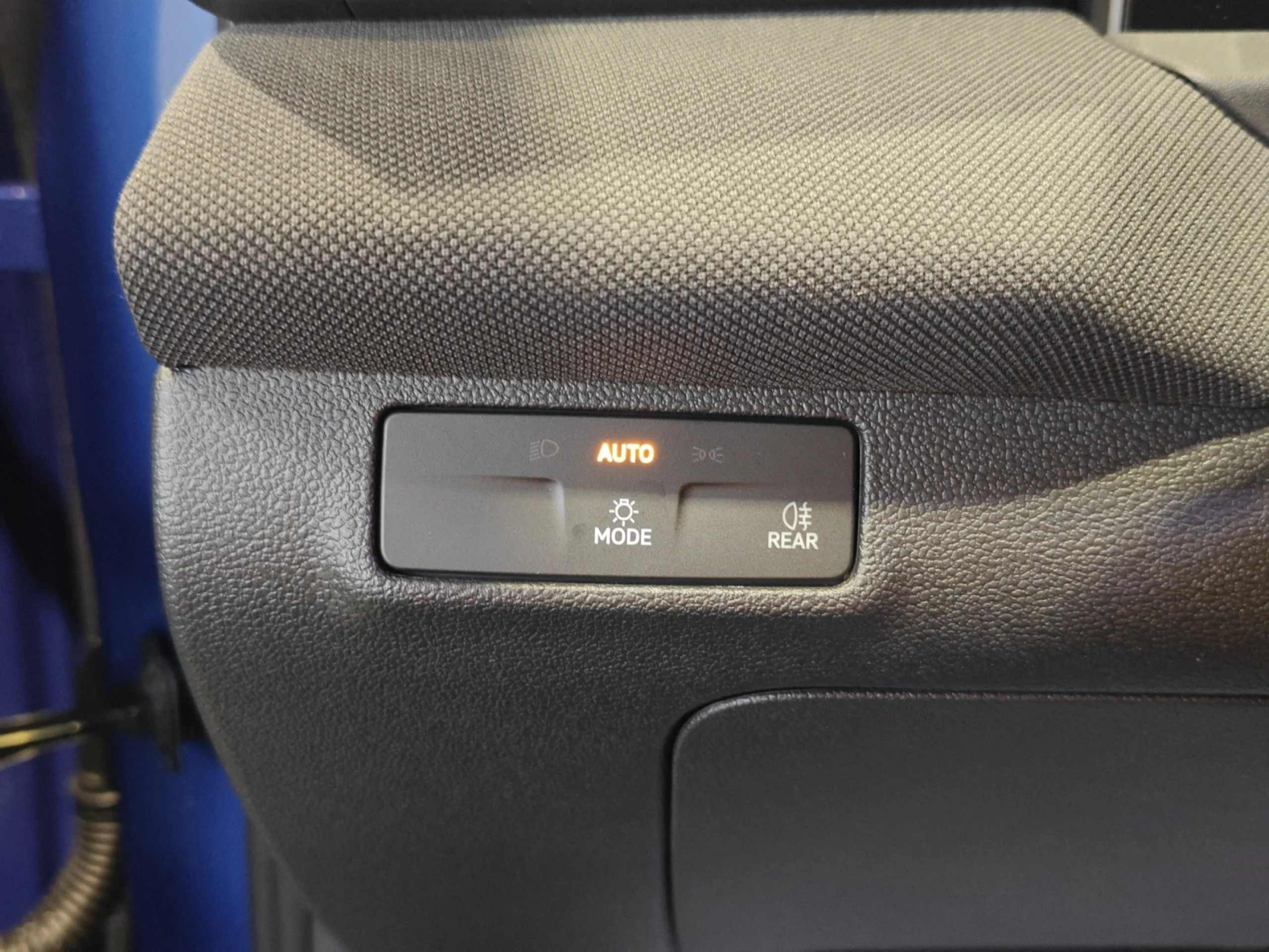 VOLKSWAGEN T ROC ··MÁS·· 1.5 ETSI 85KW (116CV) DSG - Foto 12