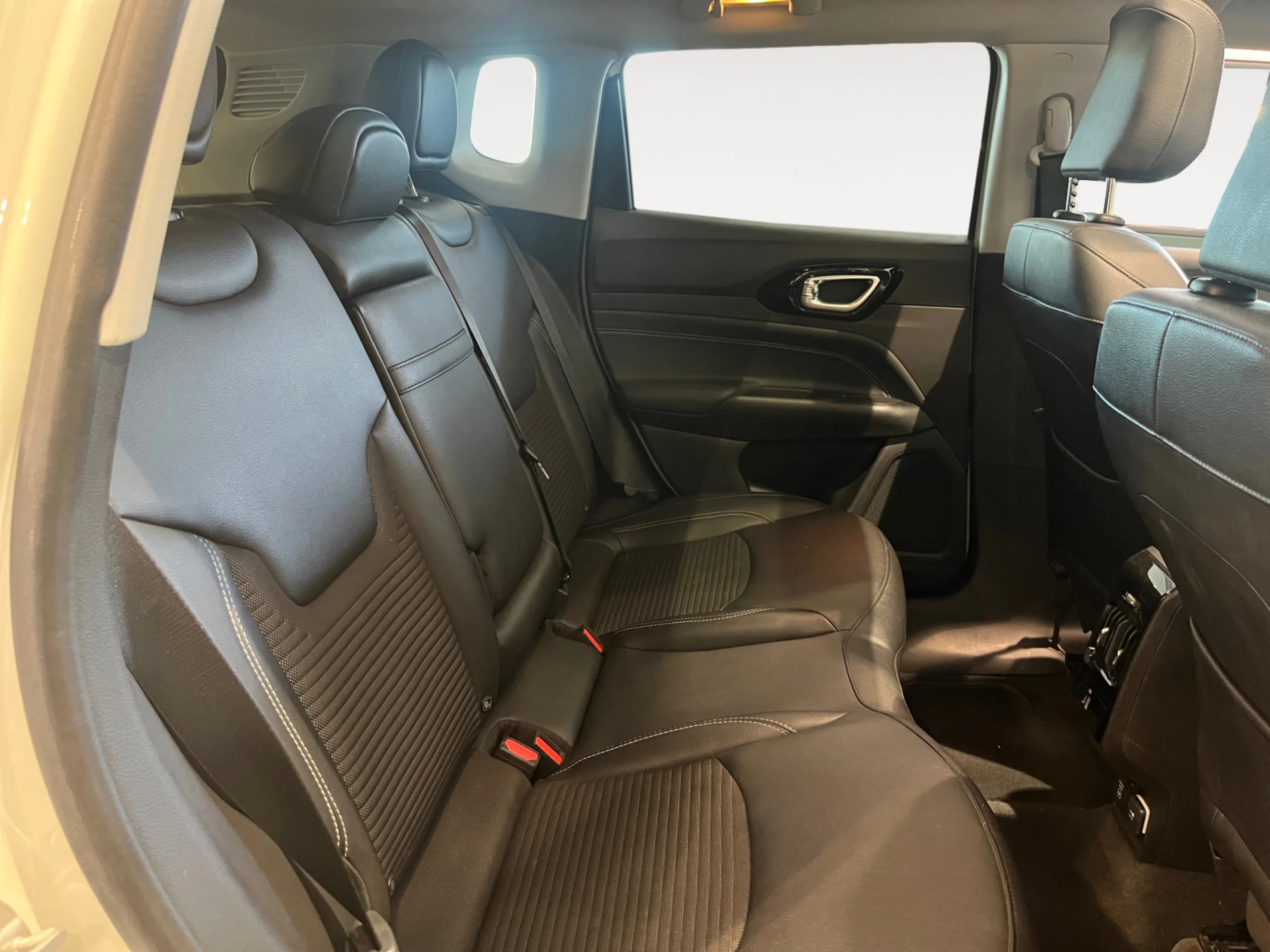 JEEP COMPASS 1.6 MJET 96KW (130CV) LIMITED FWD - Foto 6