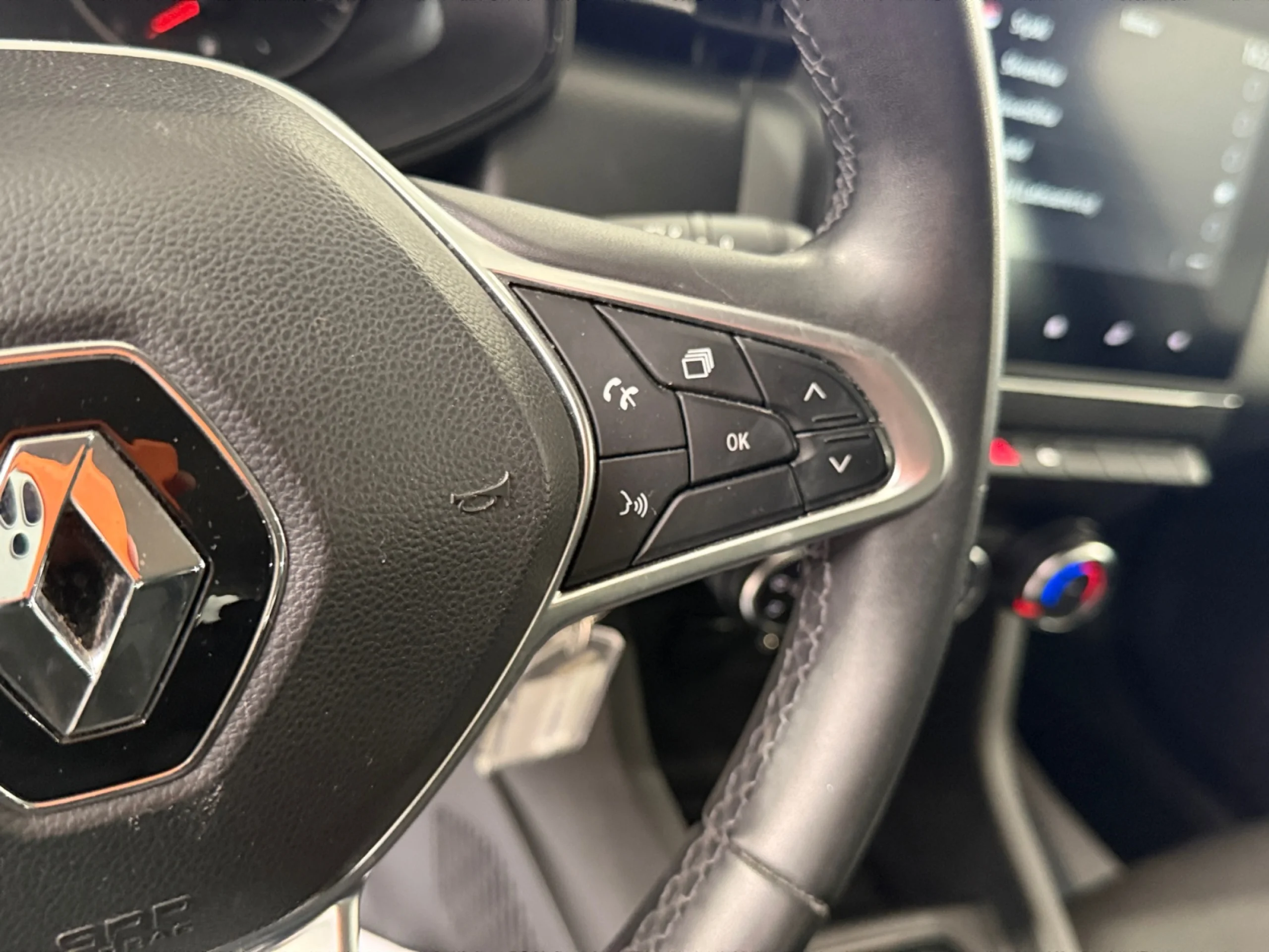 RENAULT CLIO EVOLUTION TCE 90 (67KW) - Foto 10