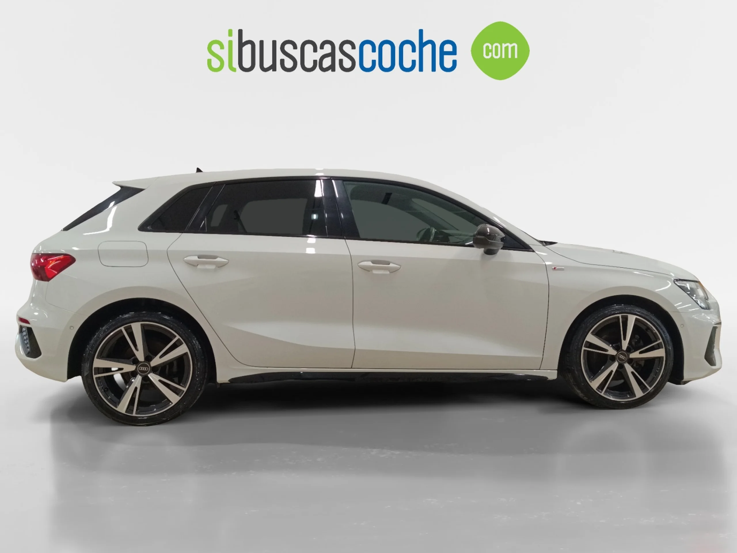 AUDI A3 SPORTBACK BLACK LINE 35 TDI 110KW S TRON - Foto 3