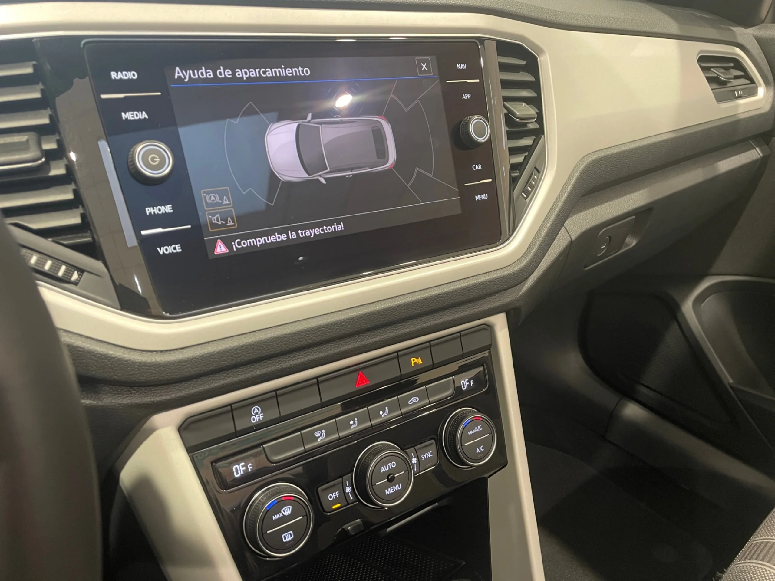 VOLKSWAGEN T ROC ADVANCE STYLE 1.5 TSI 110KW DSG - Foto 13