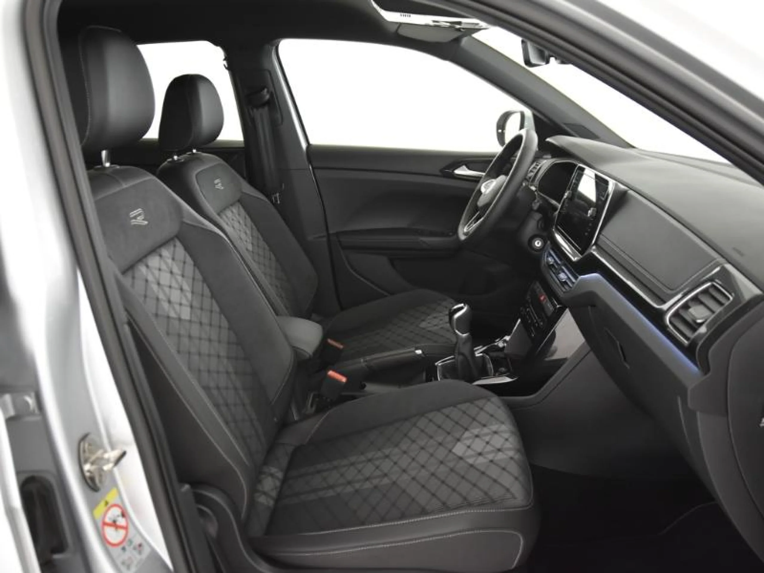 VOLKSWAGEN T CROSS T CROSS R LINE 1.0 TSI 85 KW (115 CV)  6 VEL. - Foto 5