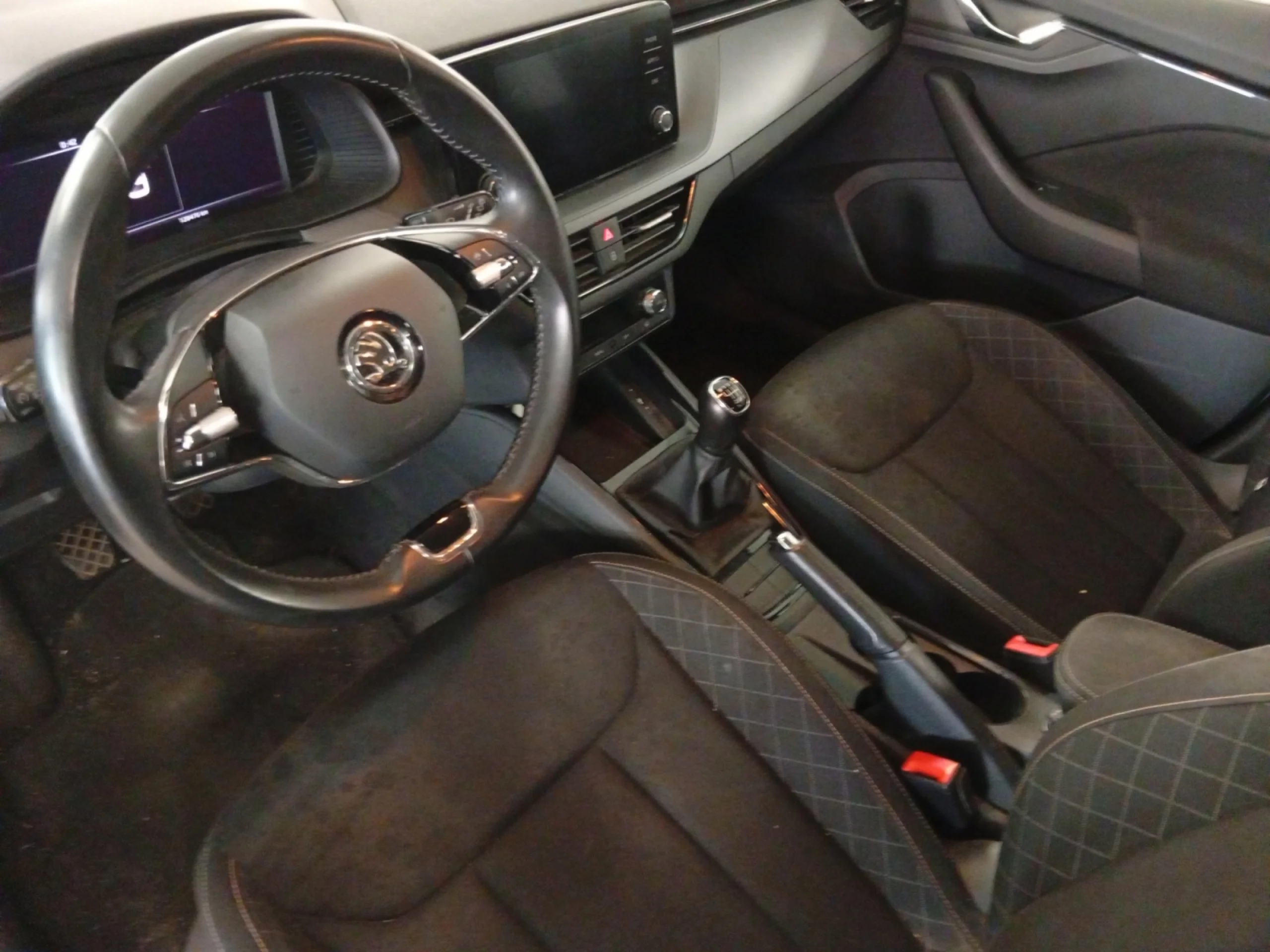SKODA SCALA 1.0 TSI 81KW (110 CV) AMBITION - Foto 4