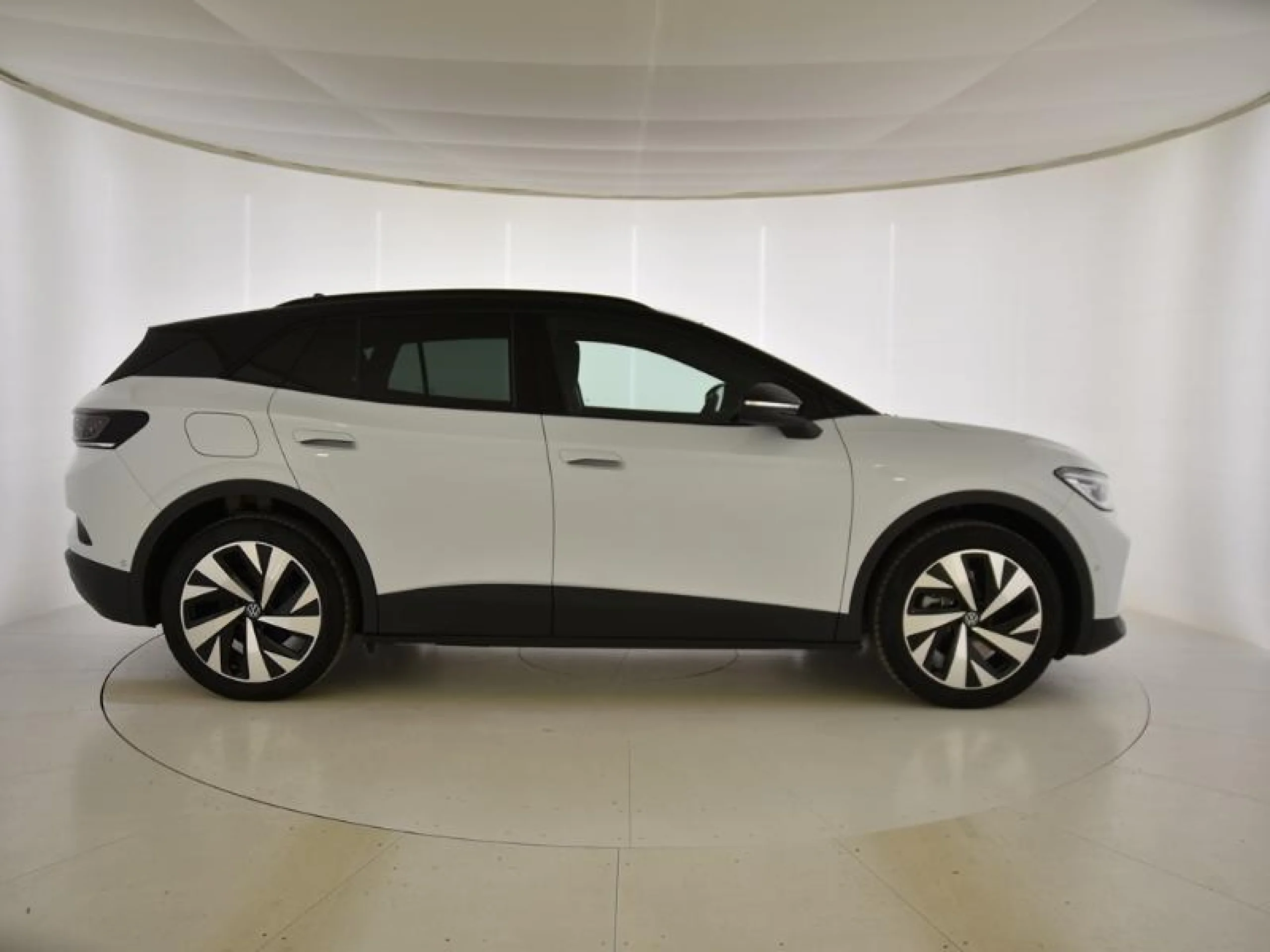 VOLKSWAGEN ID.4 ID.4 PRO BLACK PRO BLACK 210 KW (286 CV) 77 KWH AUTOMÁTICO 1 VEL. - Foto 3