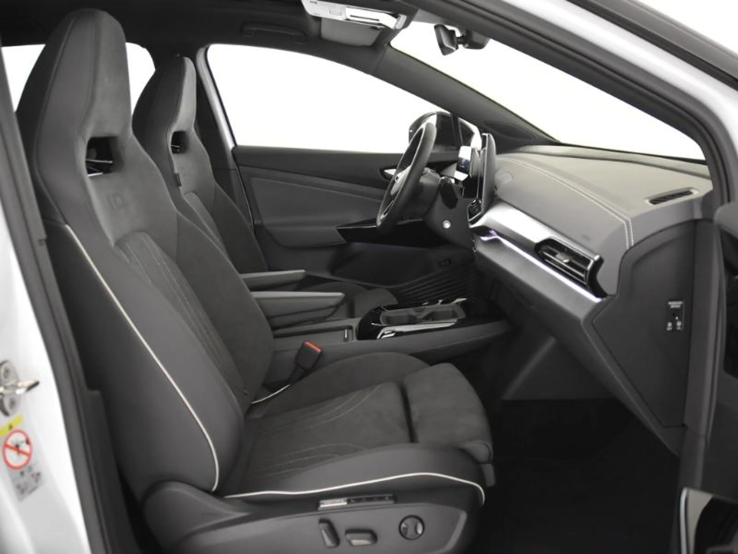 VOLKSWAGEN ID.4 ID.4 PRO BLACK PRO BLACK 210 KW (286 CV) 77 KWH AUTOMÁTICO 1 VEL. - Foto 5