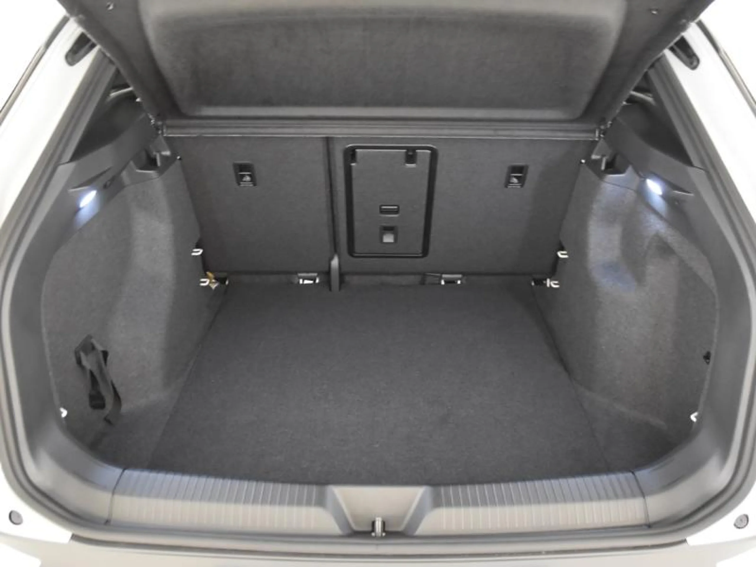 VOLKSWAGEN ID.4 ID.4 PRO BLACK PRO BLACK 210 KW (286 CV) 77 KWH AUTOMÁTICO 1 VEL. - Foto 7