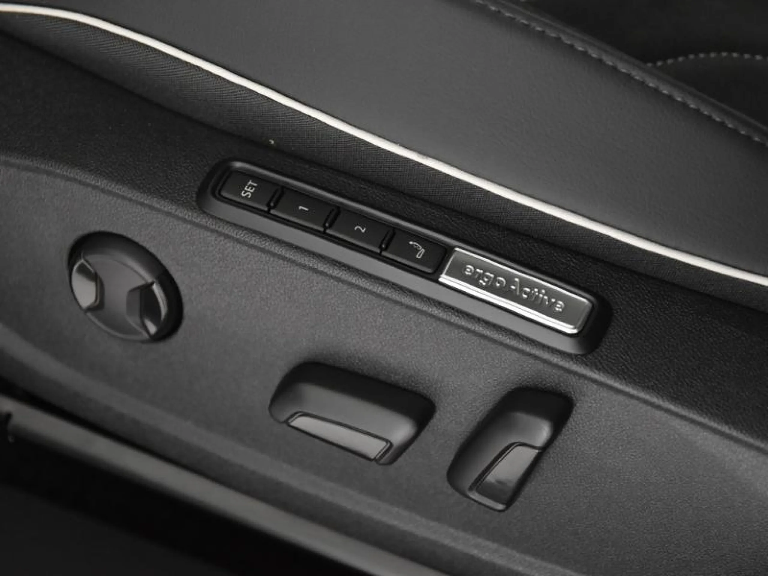 VOLKSWAGEN ID.4 ID.4 PRO BLACK PRO BLACK 210 KW (286 CV) 77 KWH AUTOMÁTICO 1 VEL. - Foto 11