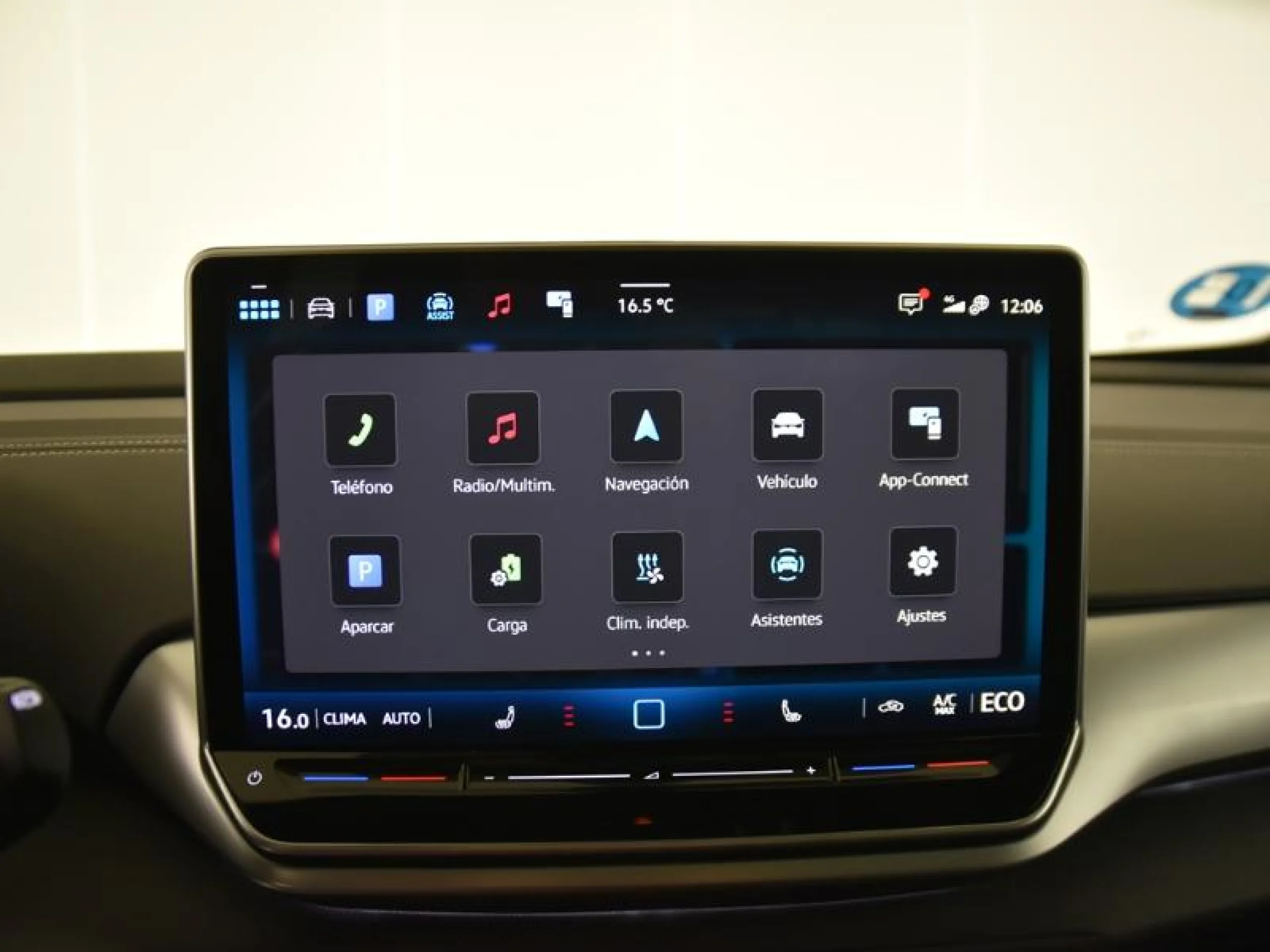 VOLKSWAGEN ID.4 ID.4 PRO BLACK PRO BLACK 210 KW (286 CV) 77 KWH AUTOMÁTICO 1 VEL. - Foto 16