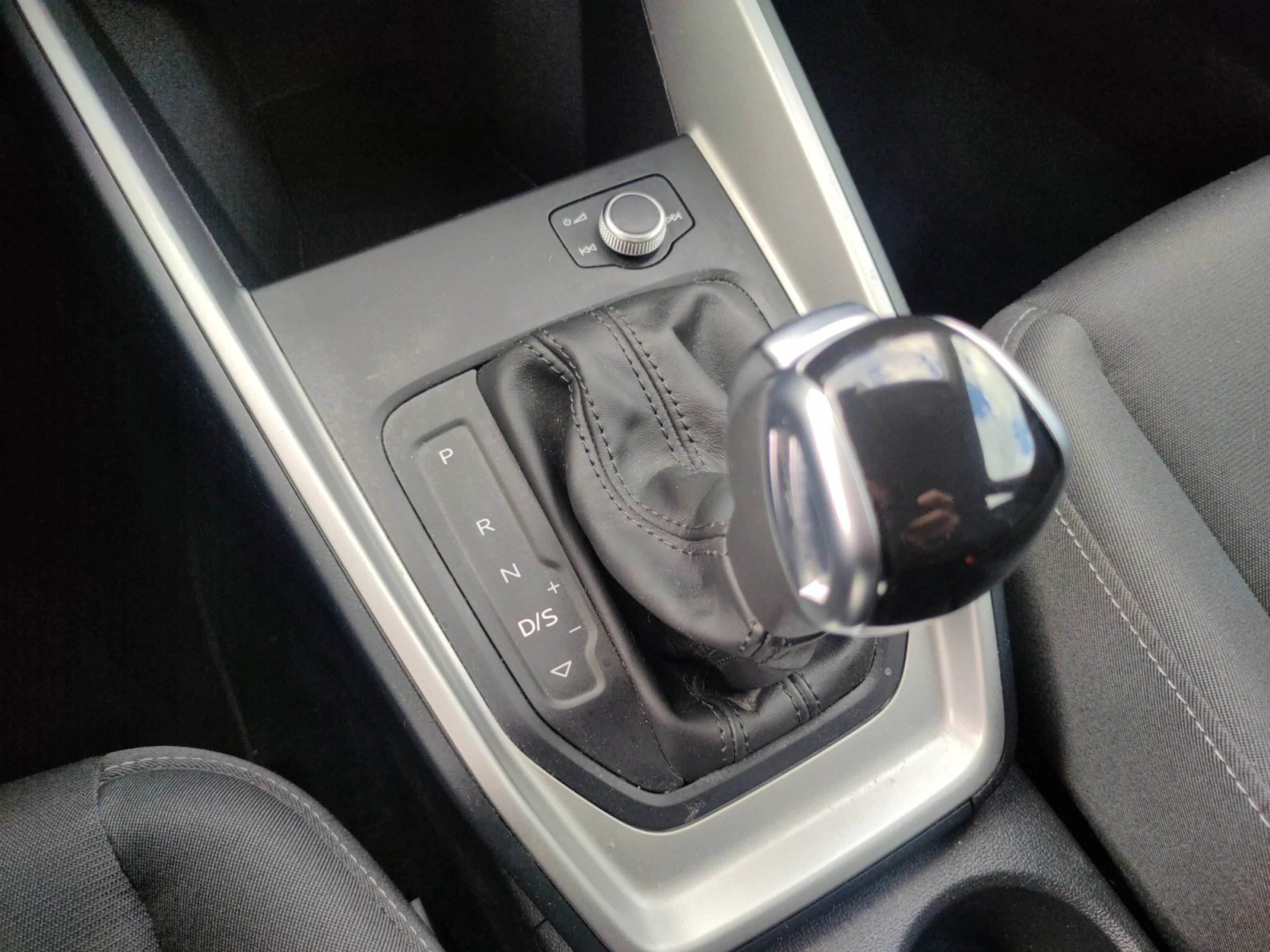 AUDI A1 SPORTBACK ADRENALIN 30 TFSI 81KW S TRON - Foto 14