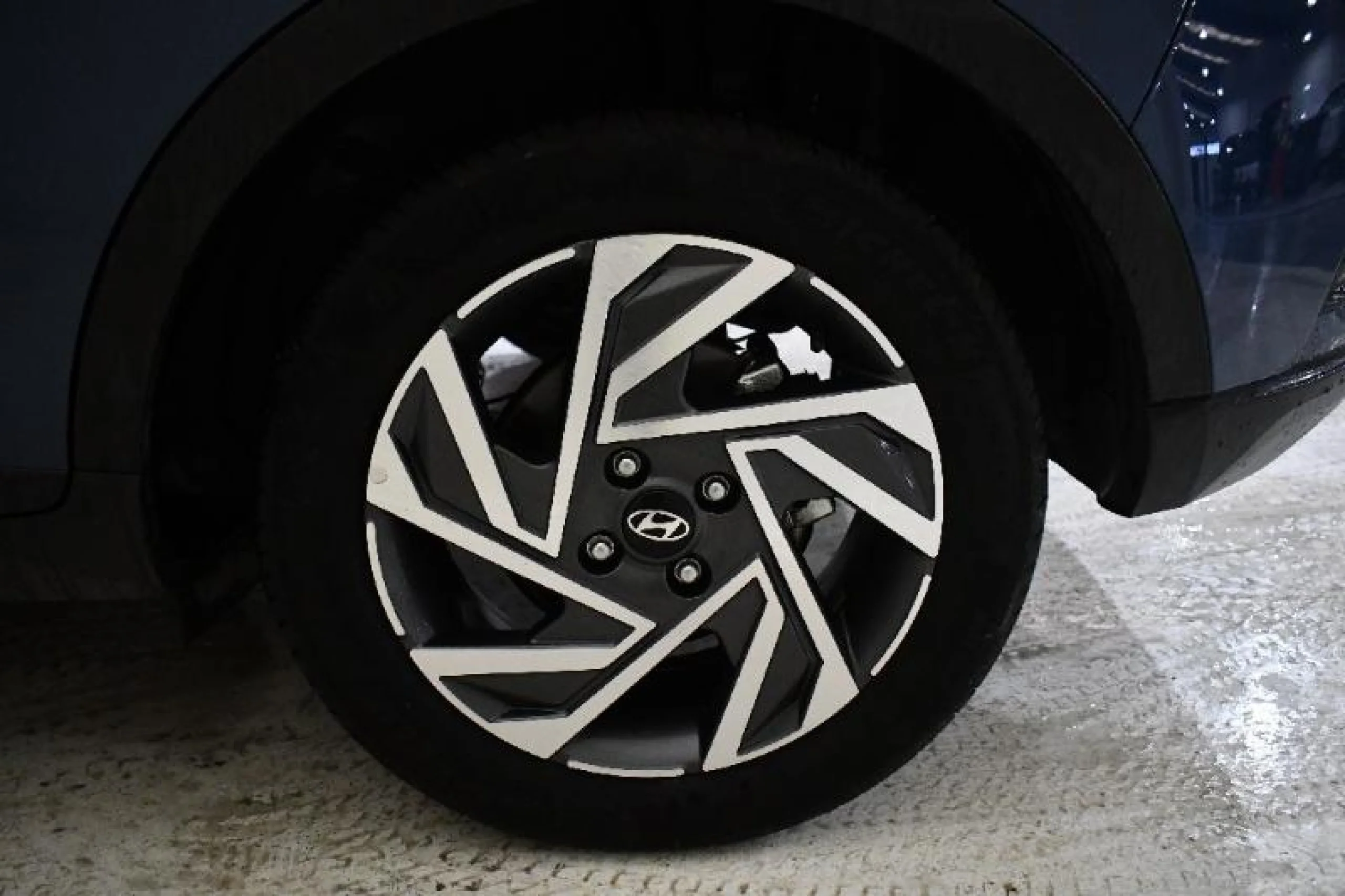 HYUNDAI BAYON 1.0 TGDI 74KW (100CV) 48V MAXX - Foto 10