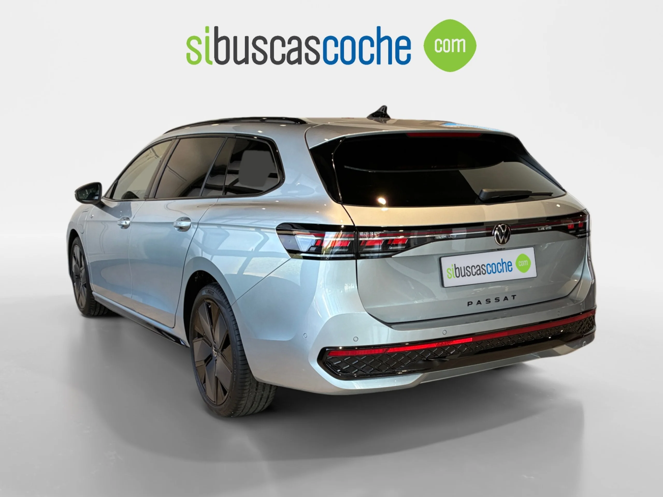VOLKSWAGEN PASSAT PASSAT R LINE  1.5 TSI EHYBRID 130 KW (177 CV) / 85 KW (115 CV)  AUTOMÁTICO DSG 6 VEL. - Foto 2