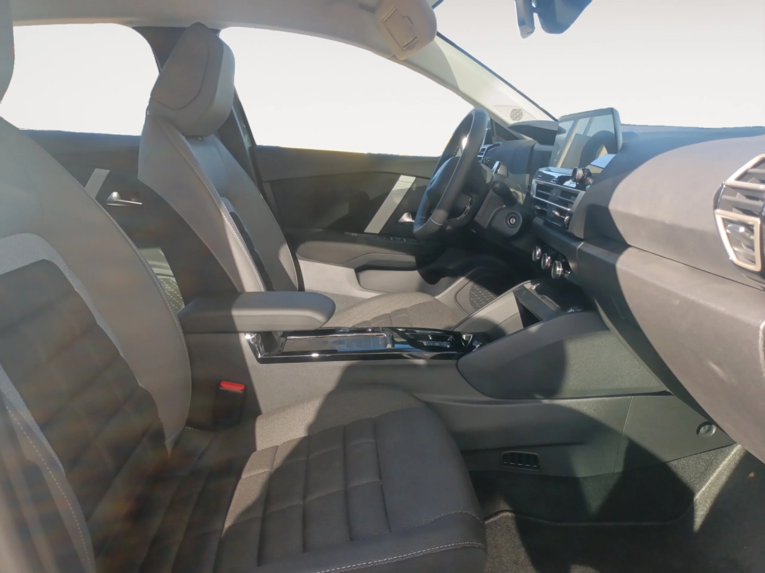 CITROEN C4 NUEVO C4 HYBRID 110 Ë DSC6 PLUS - Foto 5