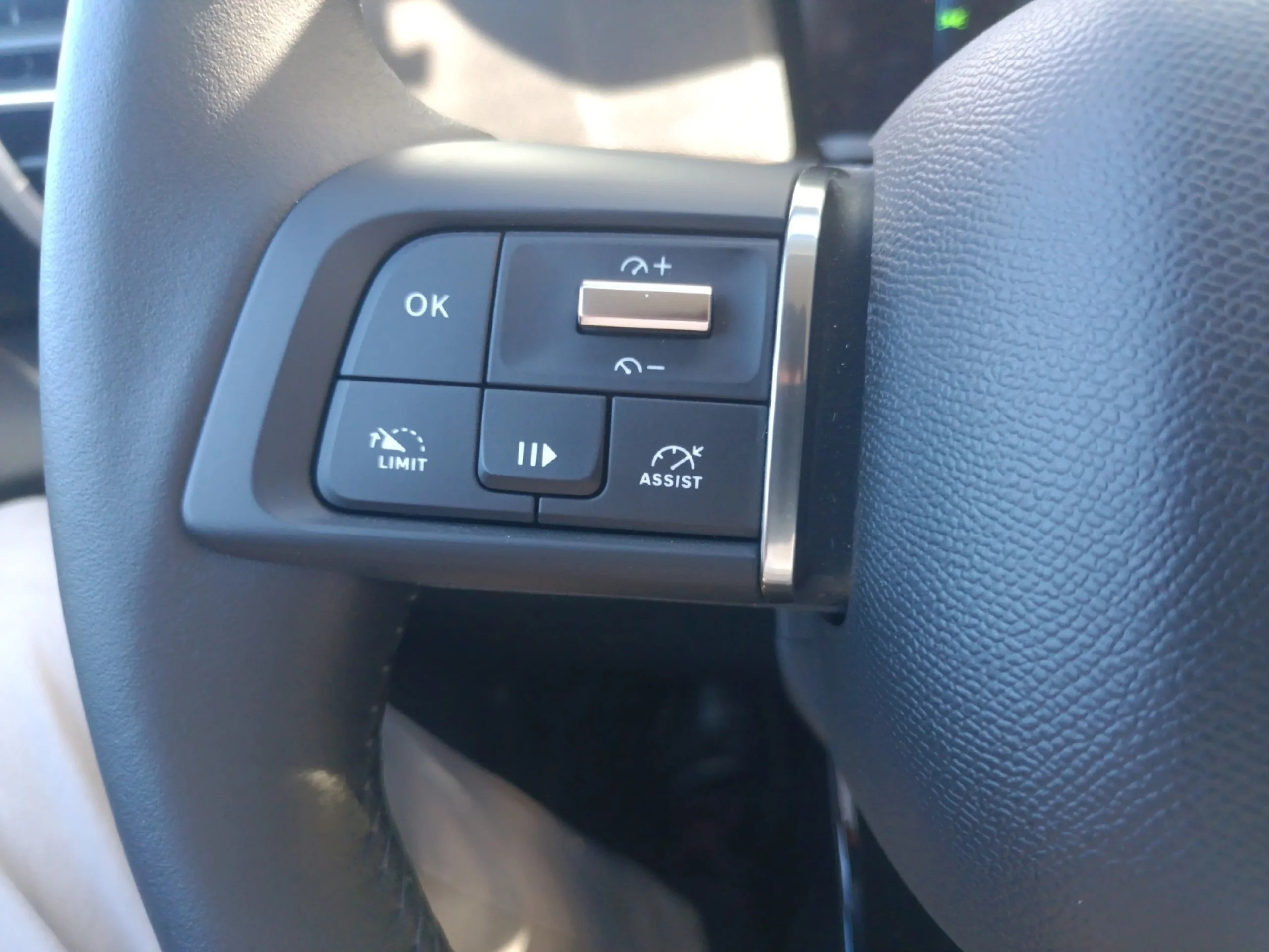 CITROEN C4 NUEVO C4 HYBRID 110 Ë DSC6 PLUS - Foto 11