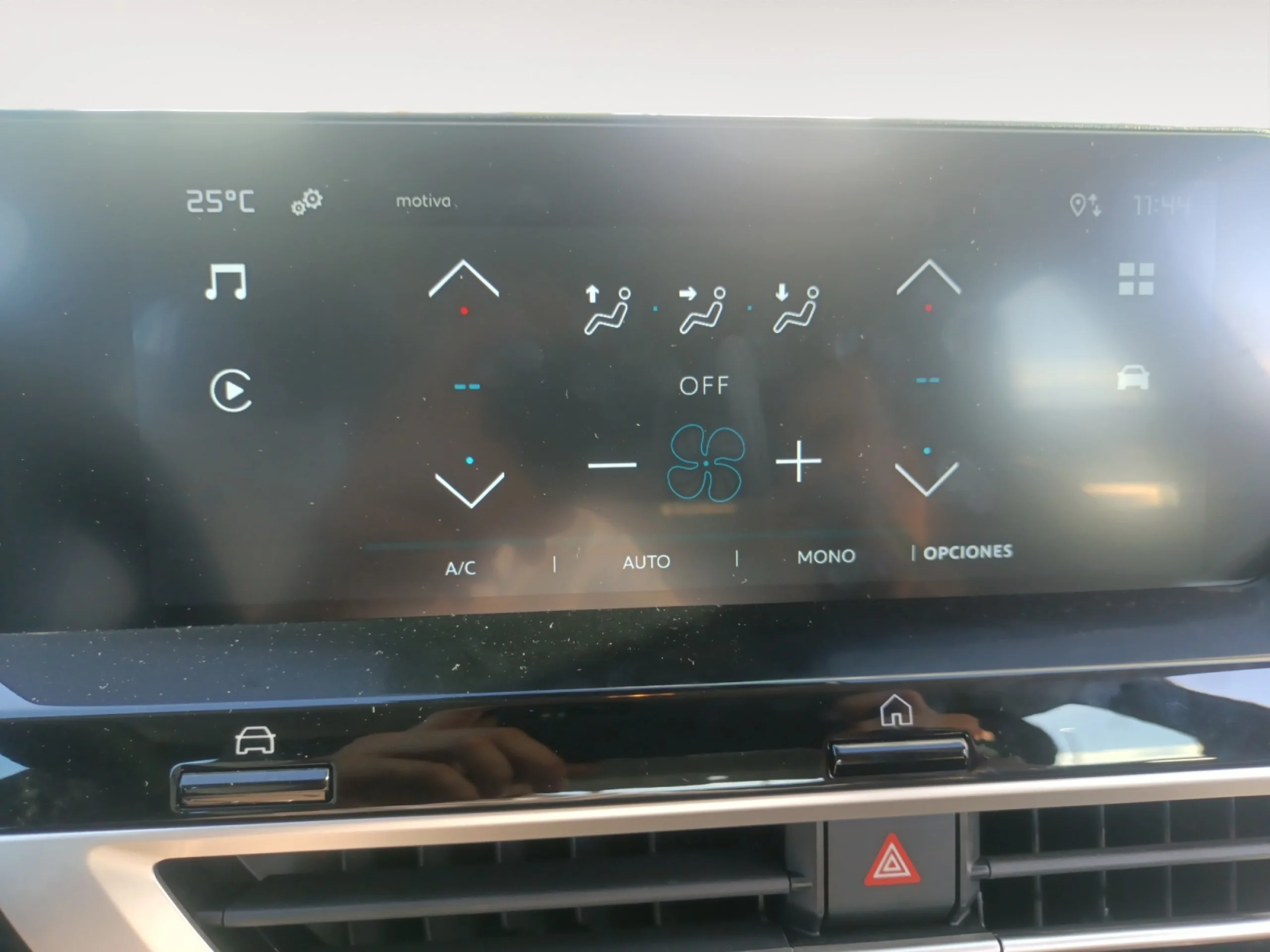 CITROEN C4 NUEVO C4 HYBRID 110 Ë DSC6 PLUS - Foto 13