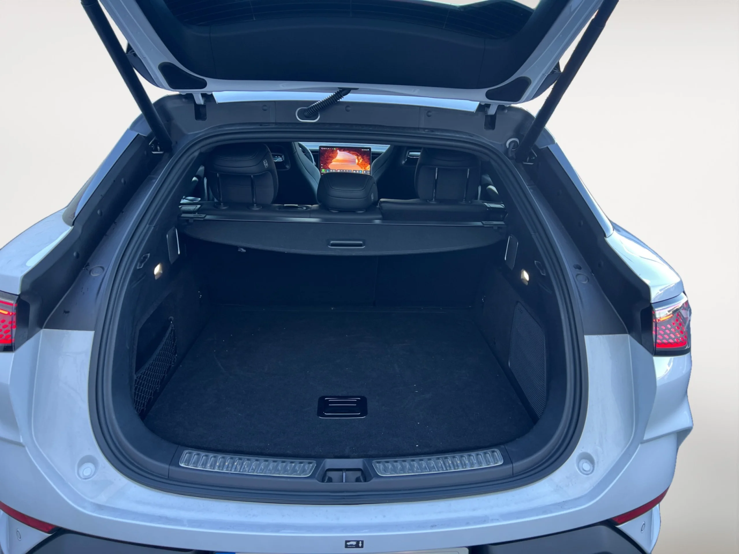 BYD SEALION 7 83 KWH COMFORT - Foto 8