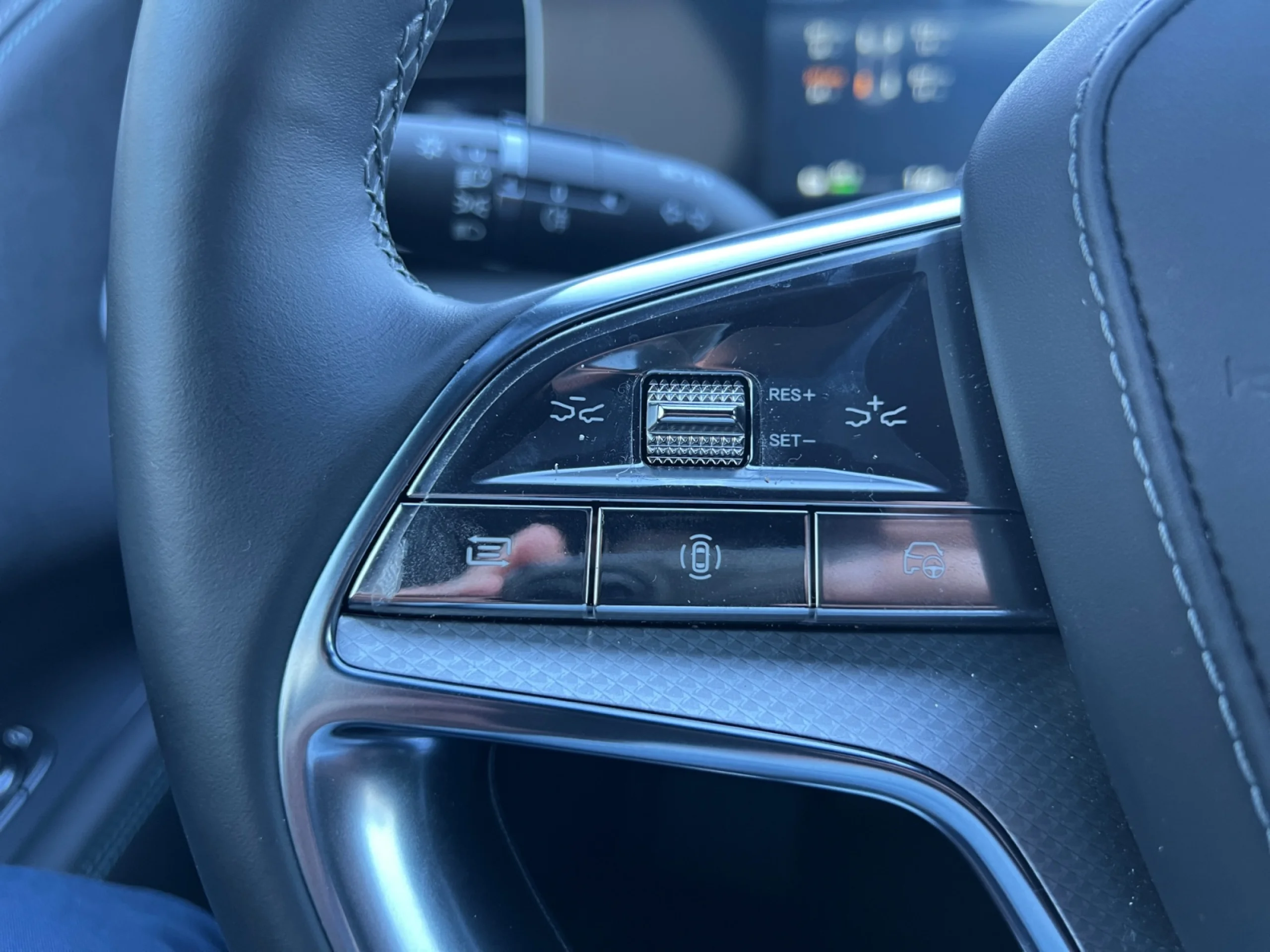 BYD SEALION 7 83 KWH COMFORT - Foto 12