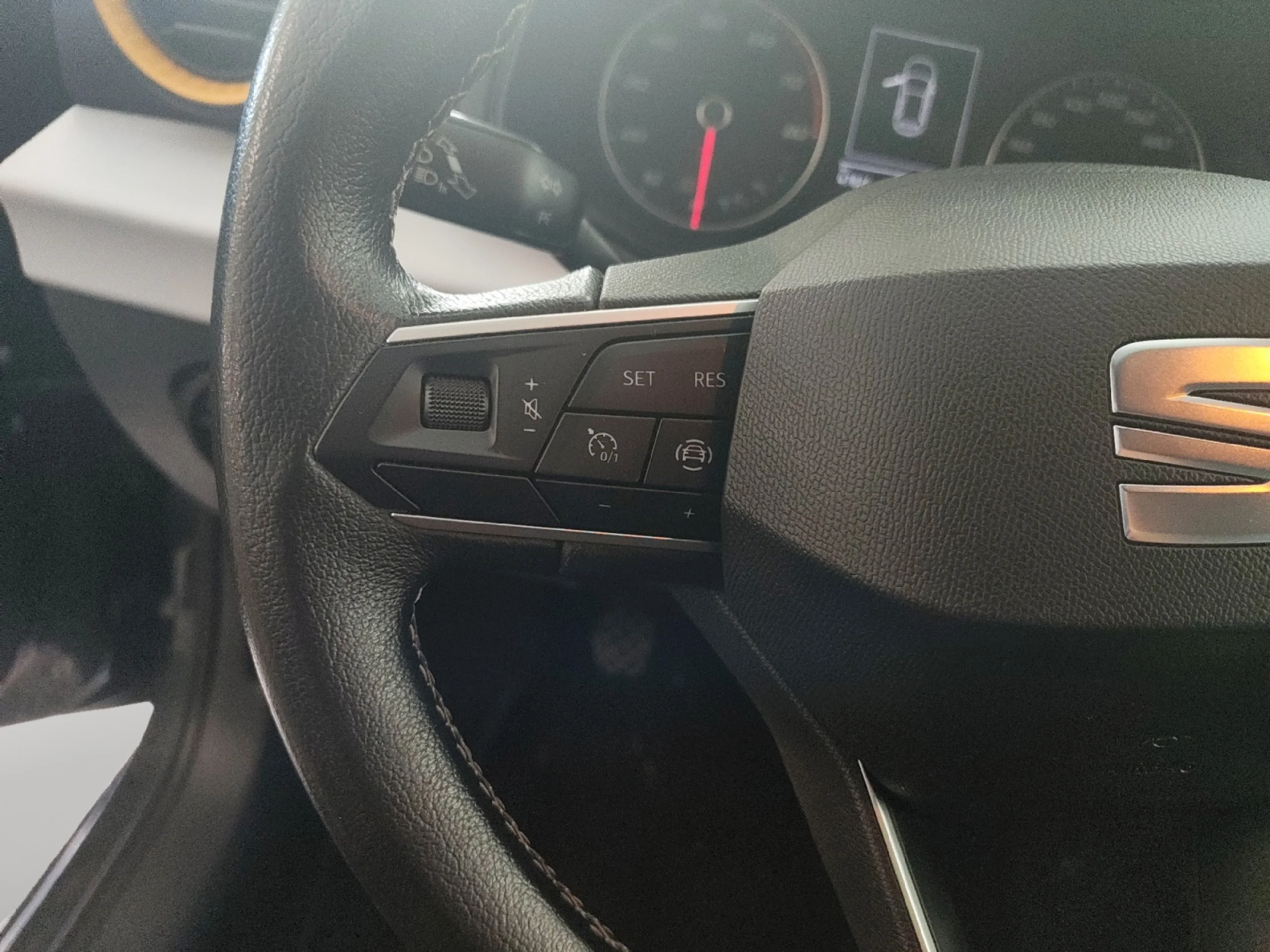 SEAT IBIZA 1.0 MPI 59KW (80CV) STYLE - Foto 10