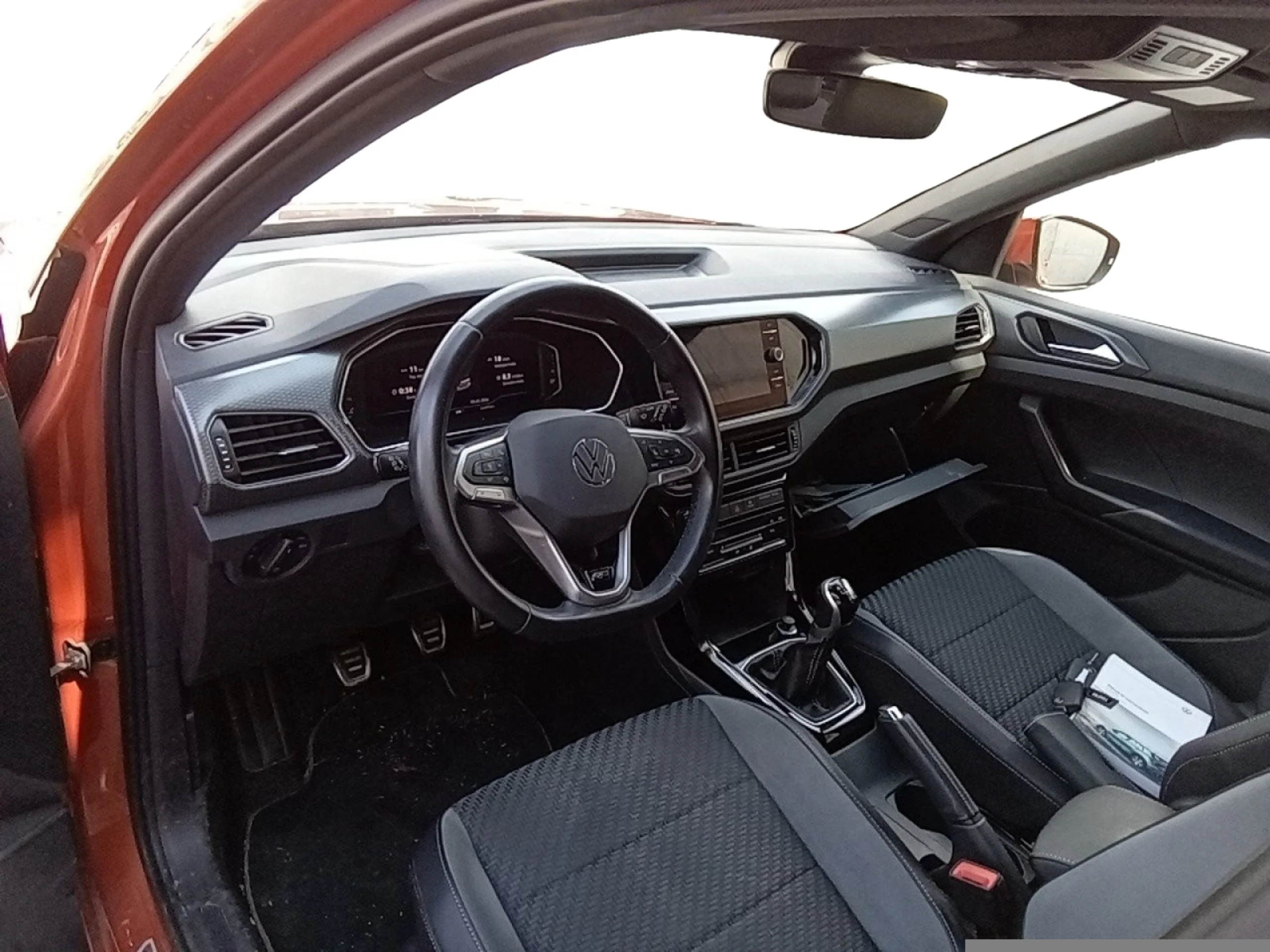 VOLKSWAGEN T CROSS SPORT 1.0 TSI 81KW (110CV) - Foto 2