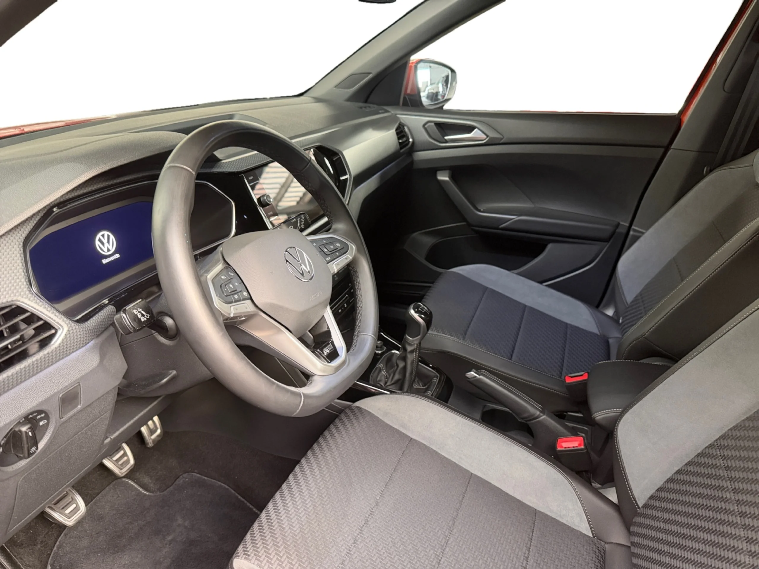 VOLKSWAGEN T CROSS SPORT 1.0 TSI 81KW (110CV) - Foto 9
