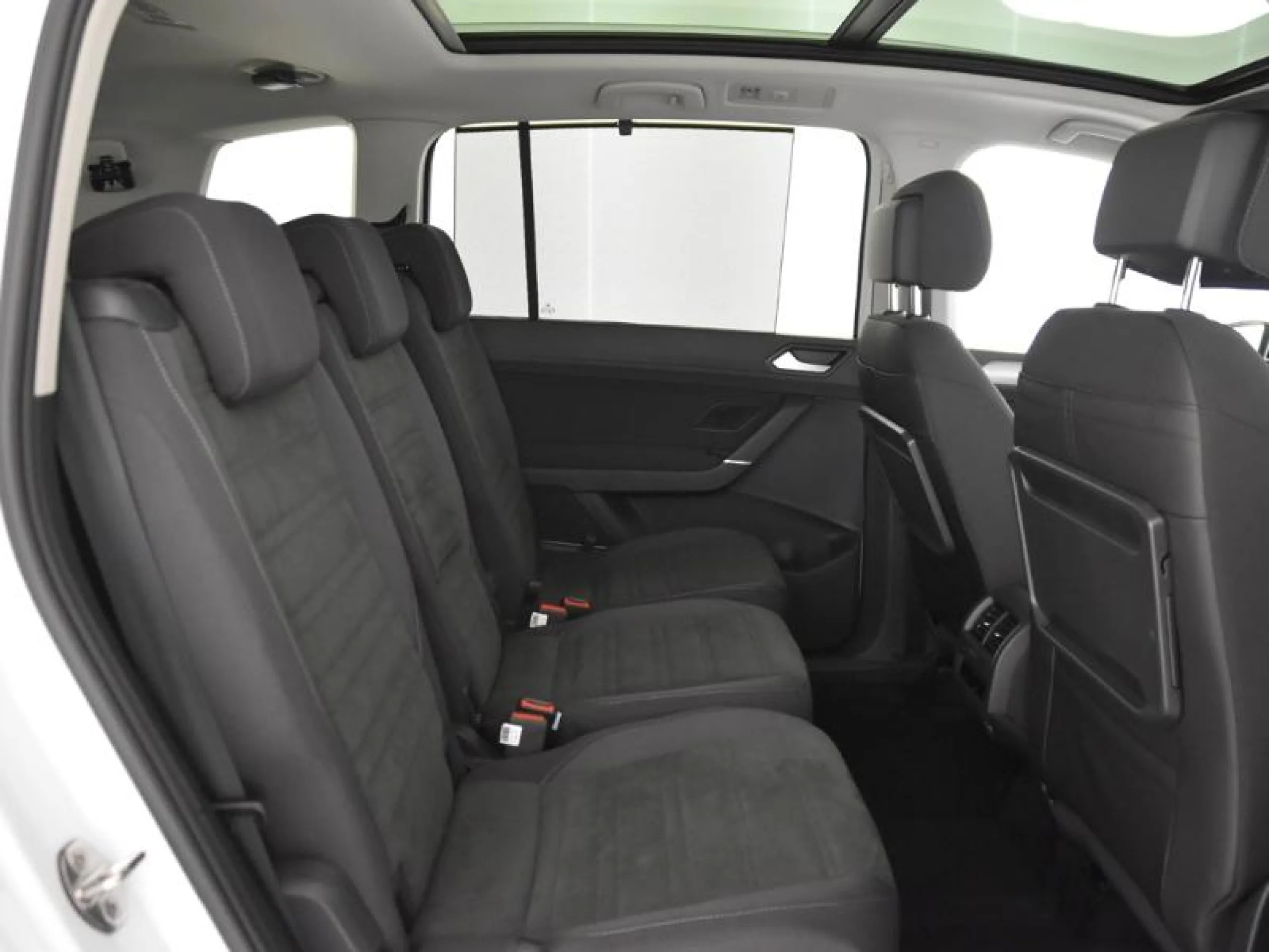 VOLKSWAGEN TOURAN TOURAN M S 2.0 TDI 110 KW (150 CV)  AUTOM TICO DSG 7 VEL. - Foto 6