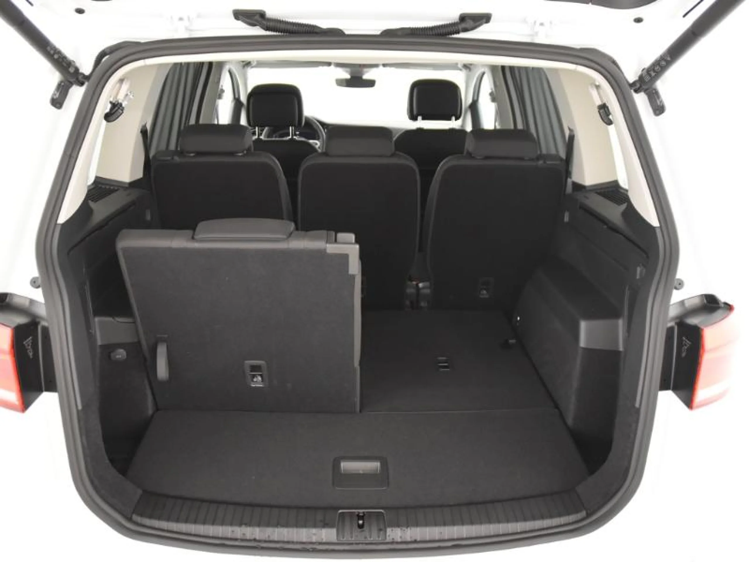 VOLKSWAGEN TOURAN TOURAN M S 2.0 TDI 110 KW (150 CV)  AUTOM TICO DSG 7 VEL. - Foto 7