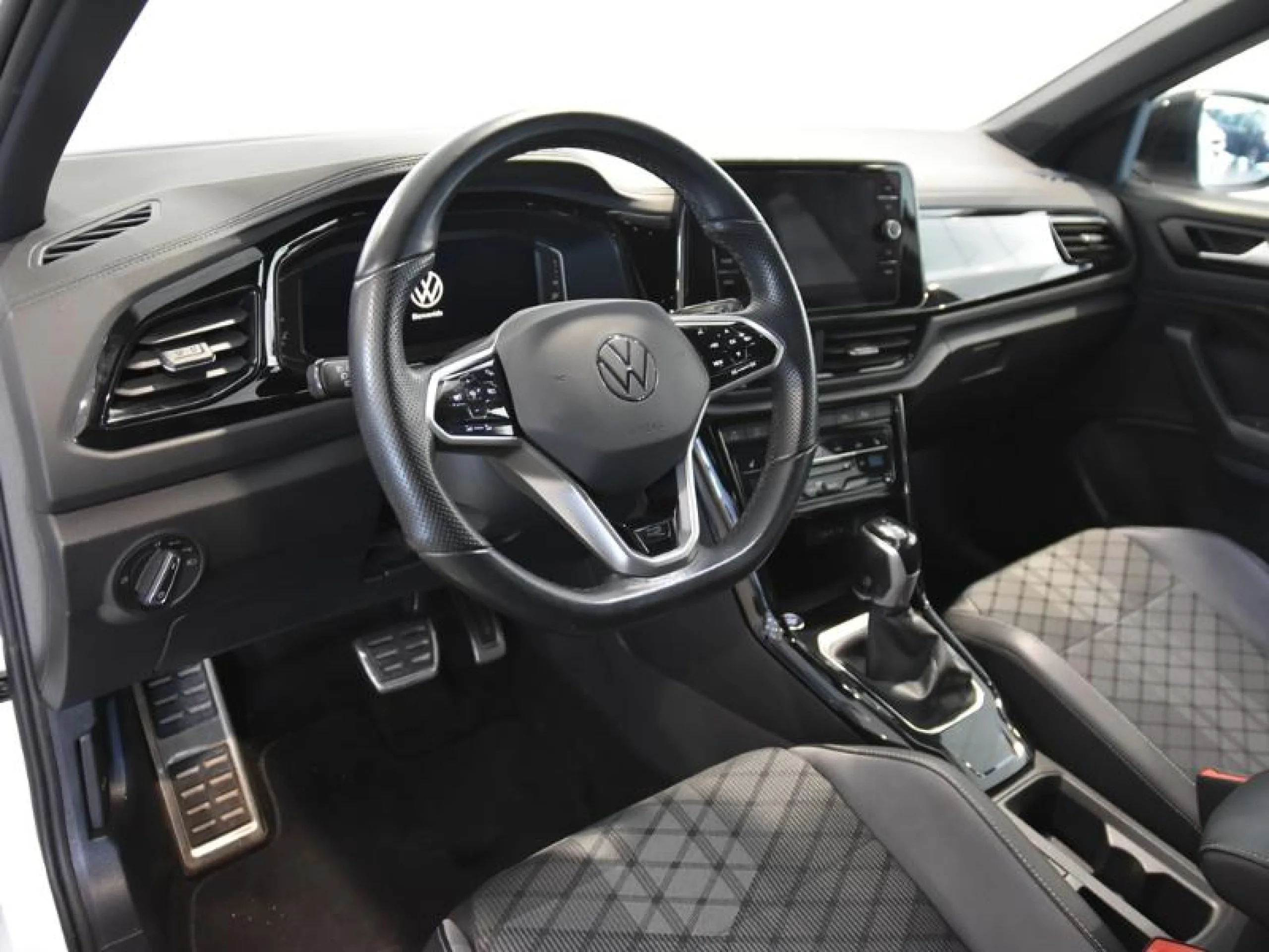 VOLKSWAGEN T ROC R LINE 1.5 TSI 110KW (150CV) DSG - Foto 10